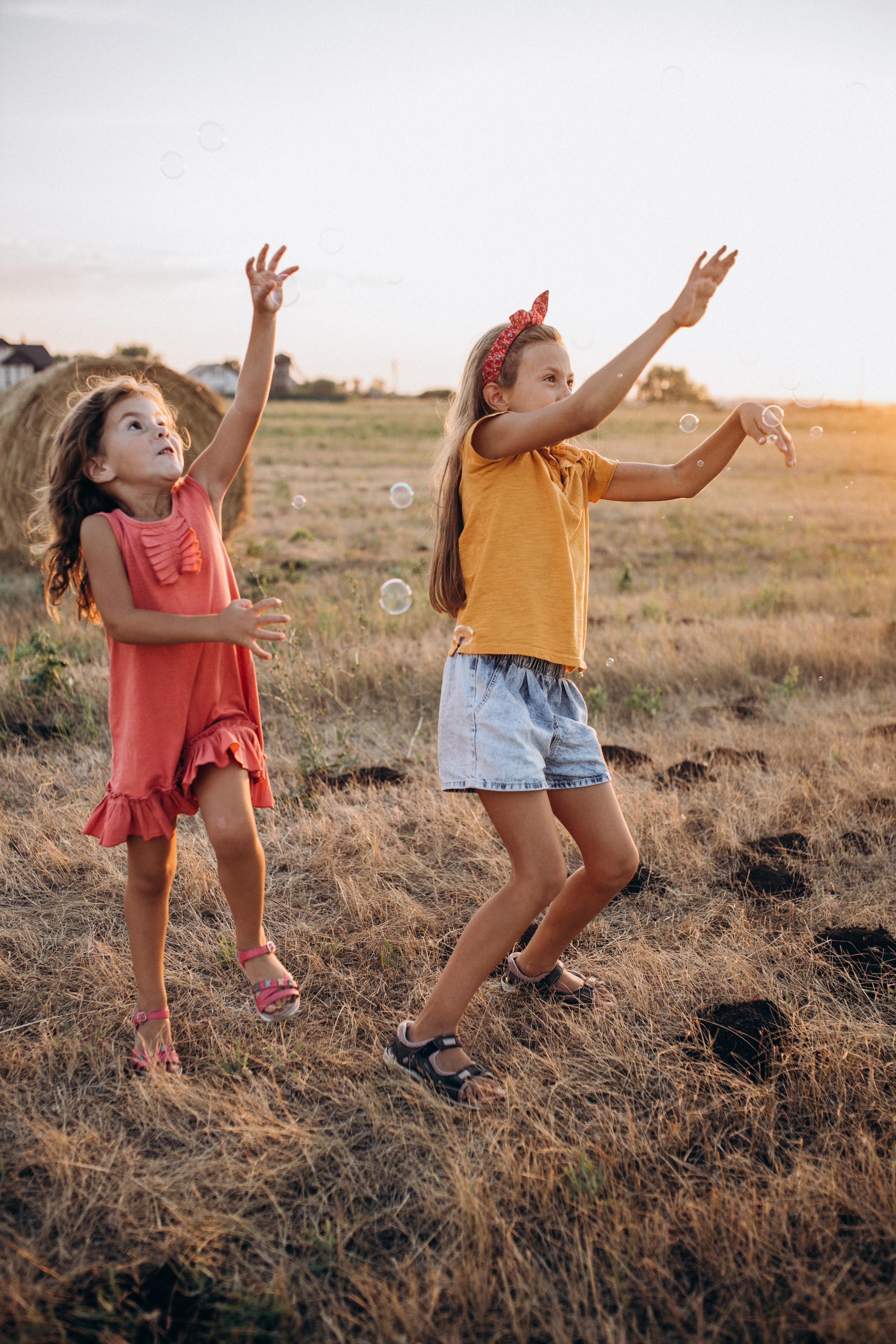 Семейная съёмка в стогах. Семейный фотограф в Самаре Елена Ефимова