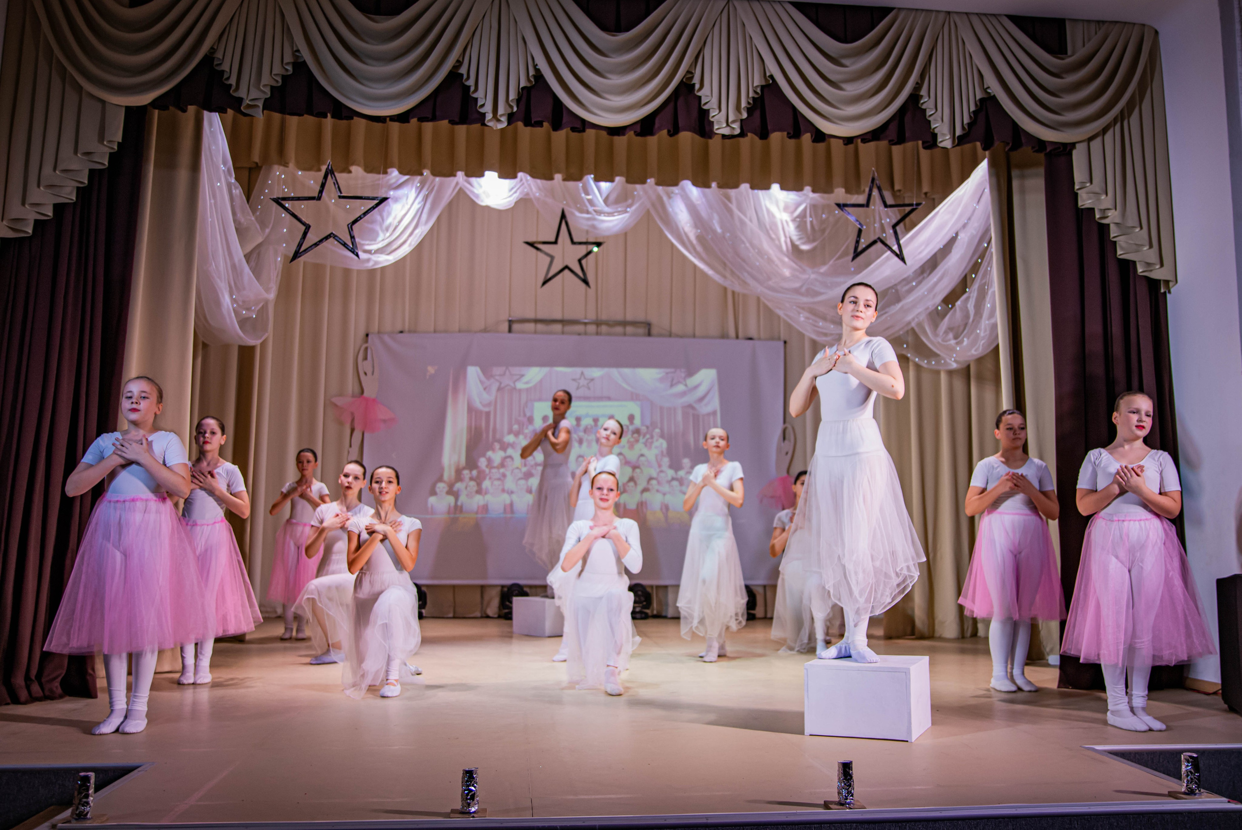 «Конфетти» Юбилейный концерт «Твори Добро». Фотограф Дарья Маташкова