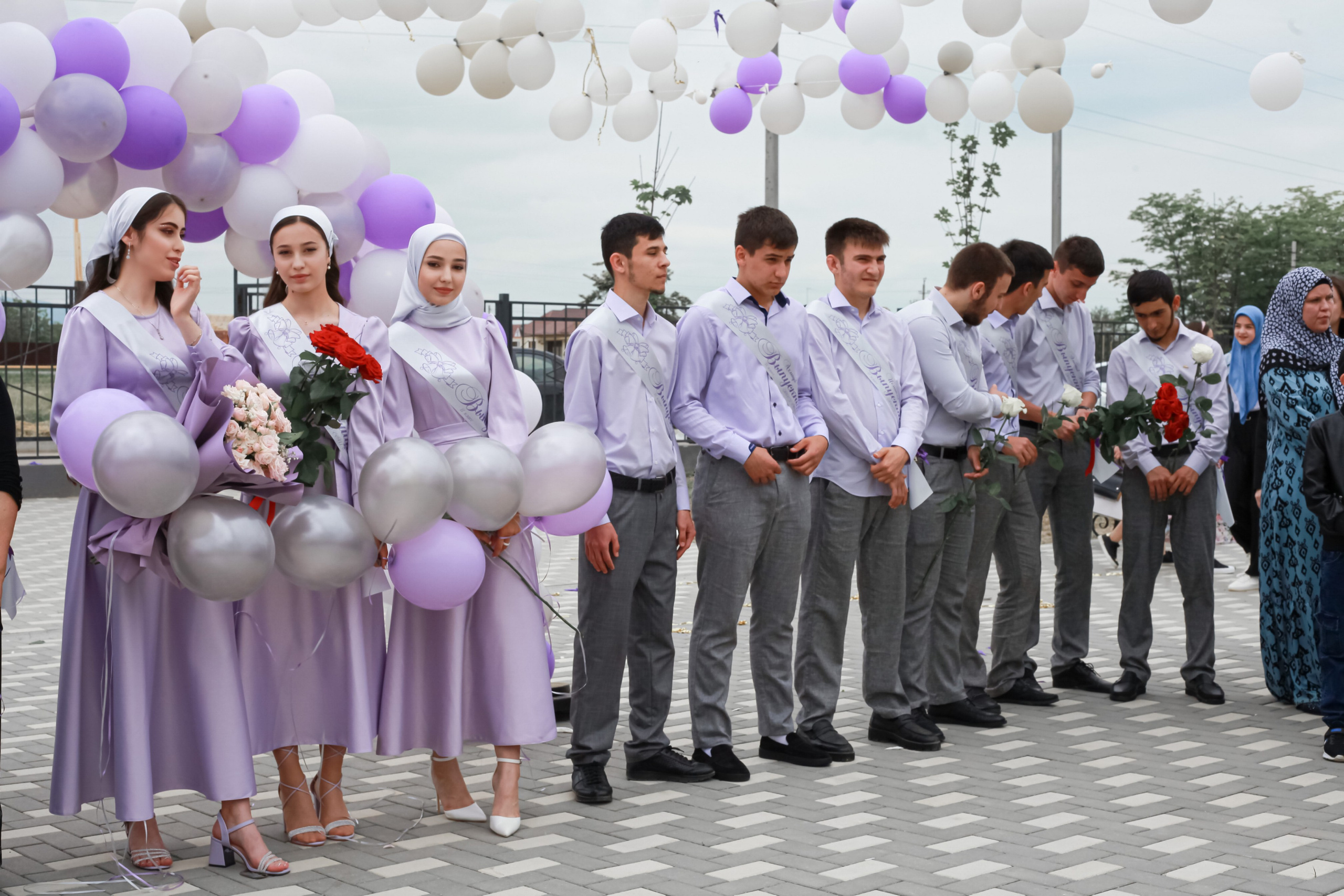 Выпускники