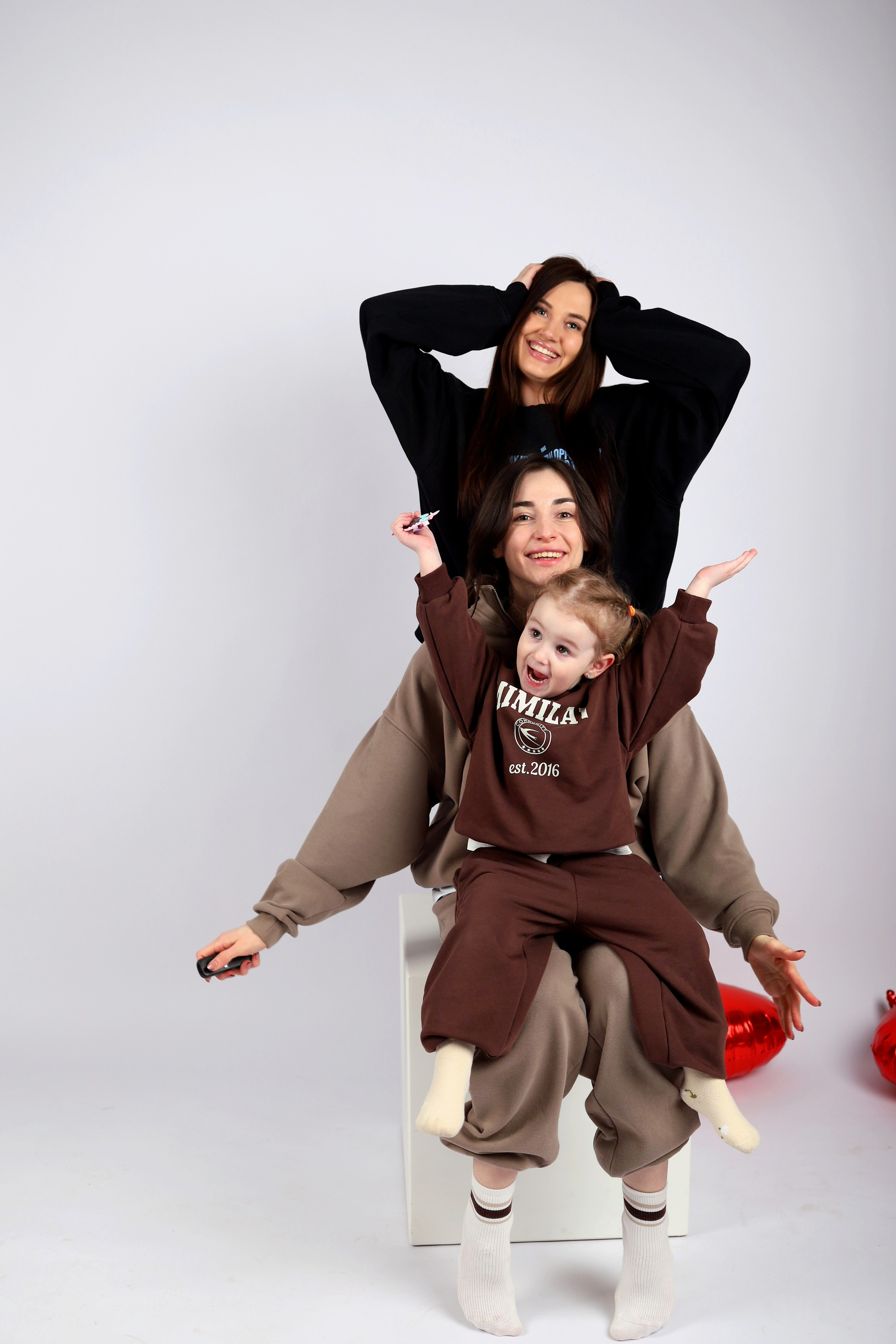 Селфи-фотостудия Stories недорогая фотосессия в Одинцово