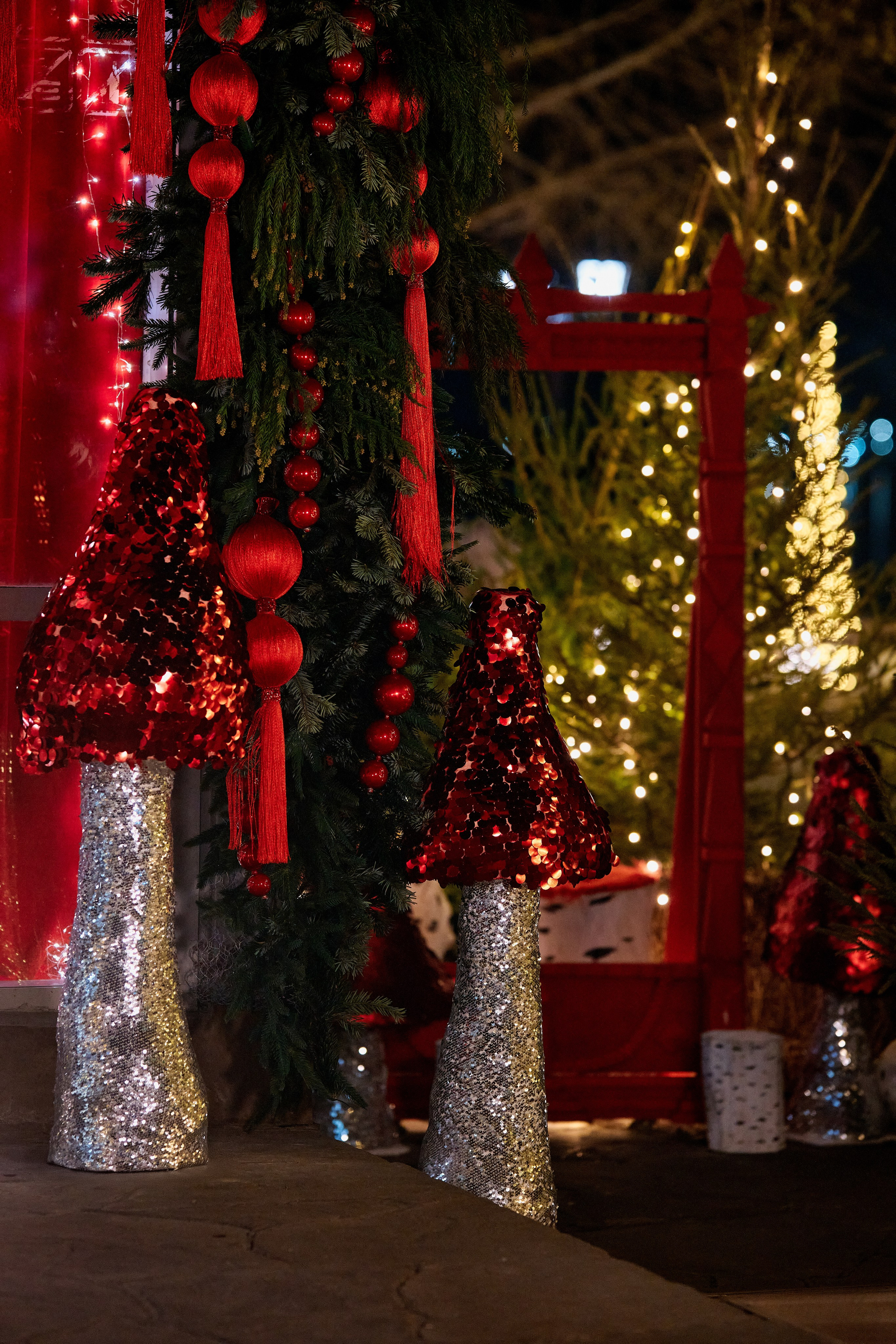 Новогодний декор ресторана Альбатрос. Фотограф Таганрог Анна Трайжон