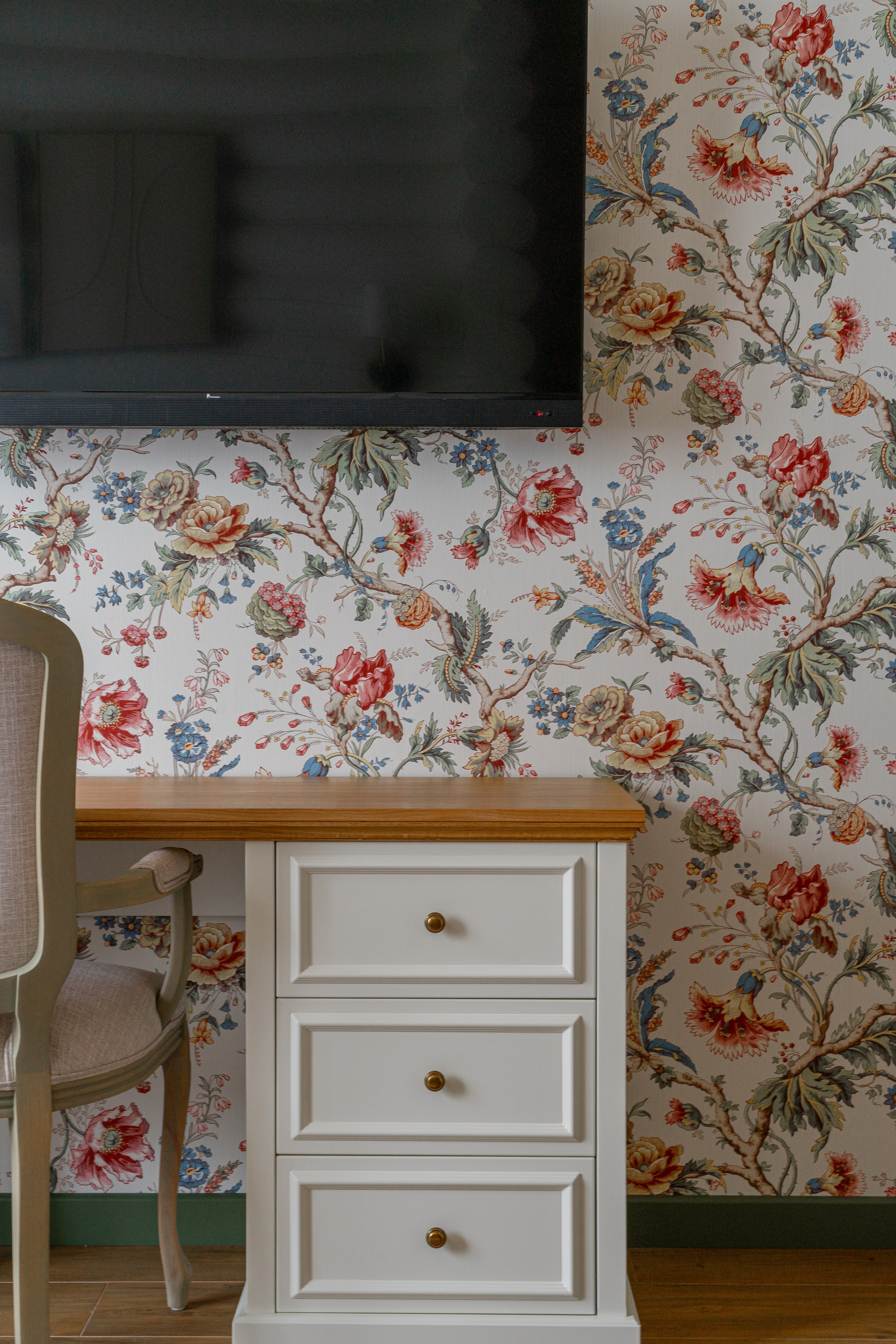 Бридж виллы. Декорактив Москва