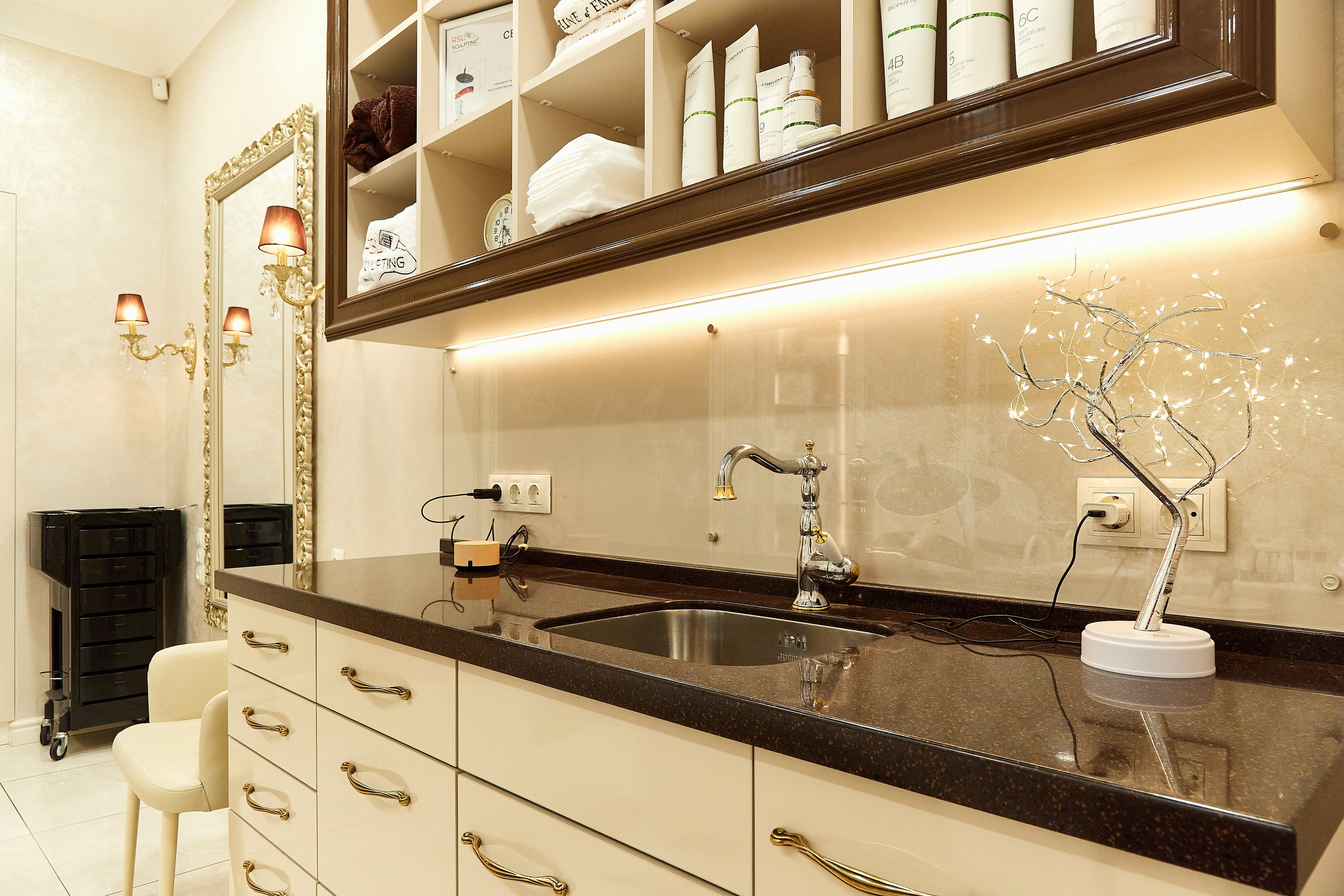 Косметология Shine of Emerald. Фотограф Анастасия Леонтьева Санкт-Петербург