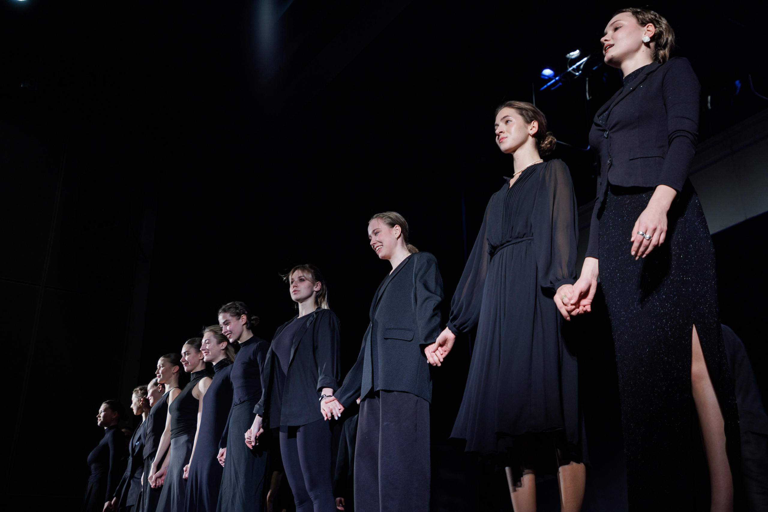 МХАТ. Новый квадрат. Фотограф городских и семейных событий Артем Карпухин