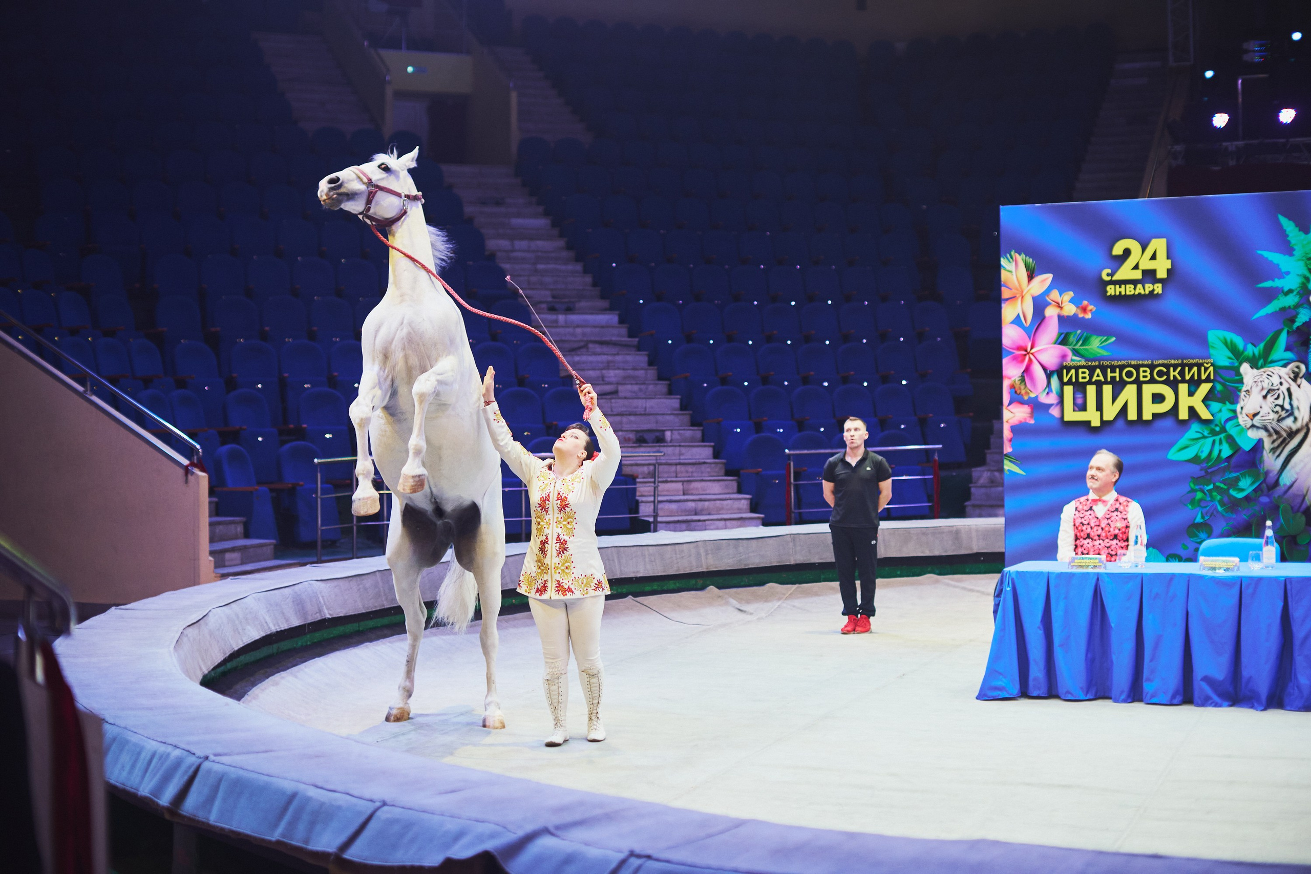Фотограф в иваново на праздники, мероприятия, спортивные соревнования, дни рождение, услуги фотографа в Иваново на корпоративые и выступления