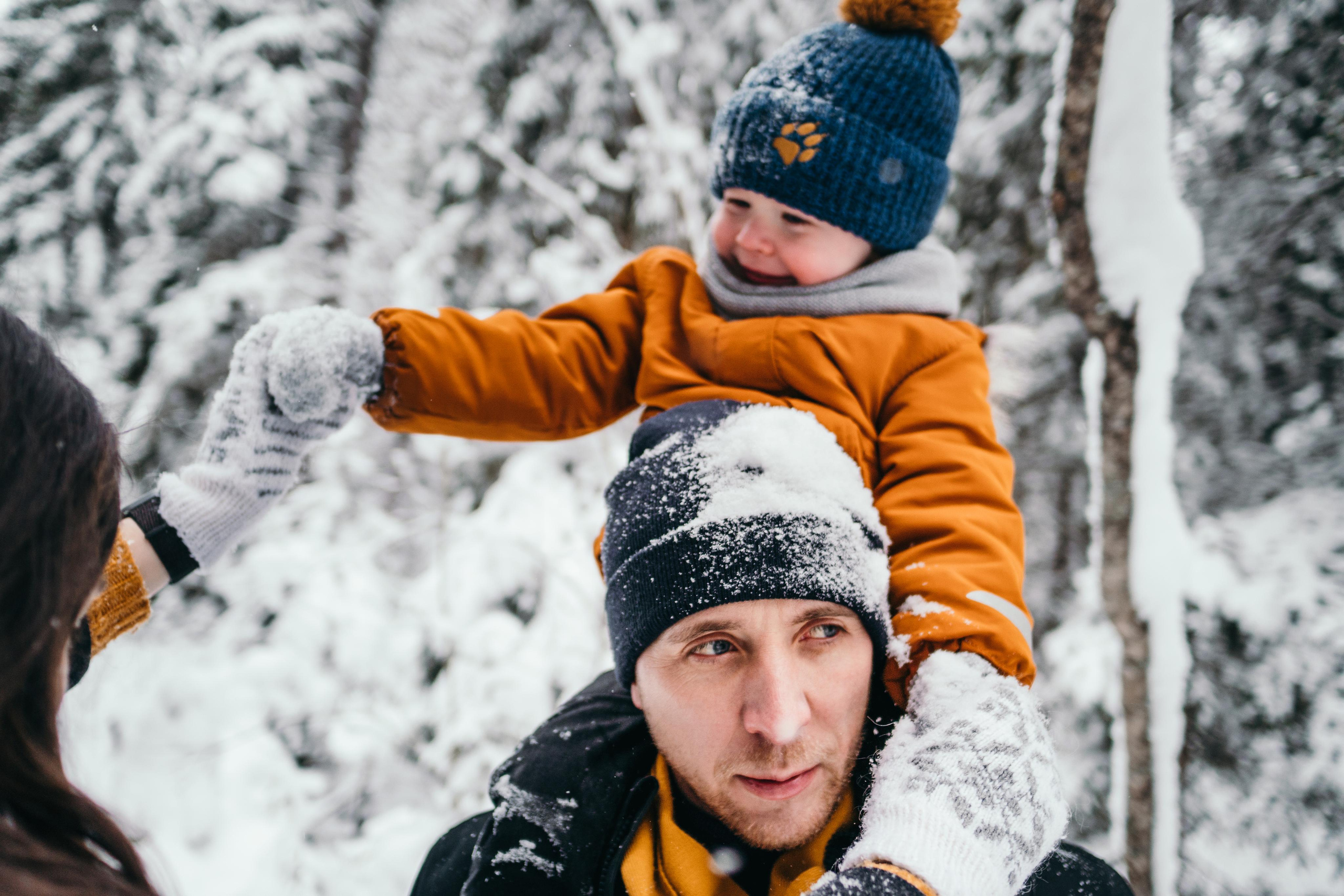Фотосессия в зимнем лесу в Санкт-Петербурге. Семейный и детский фотограф в Санкт-Петербурге Наталья Григорьева