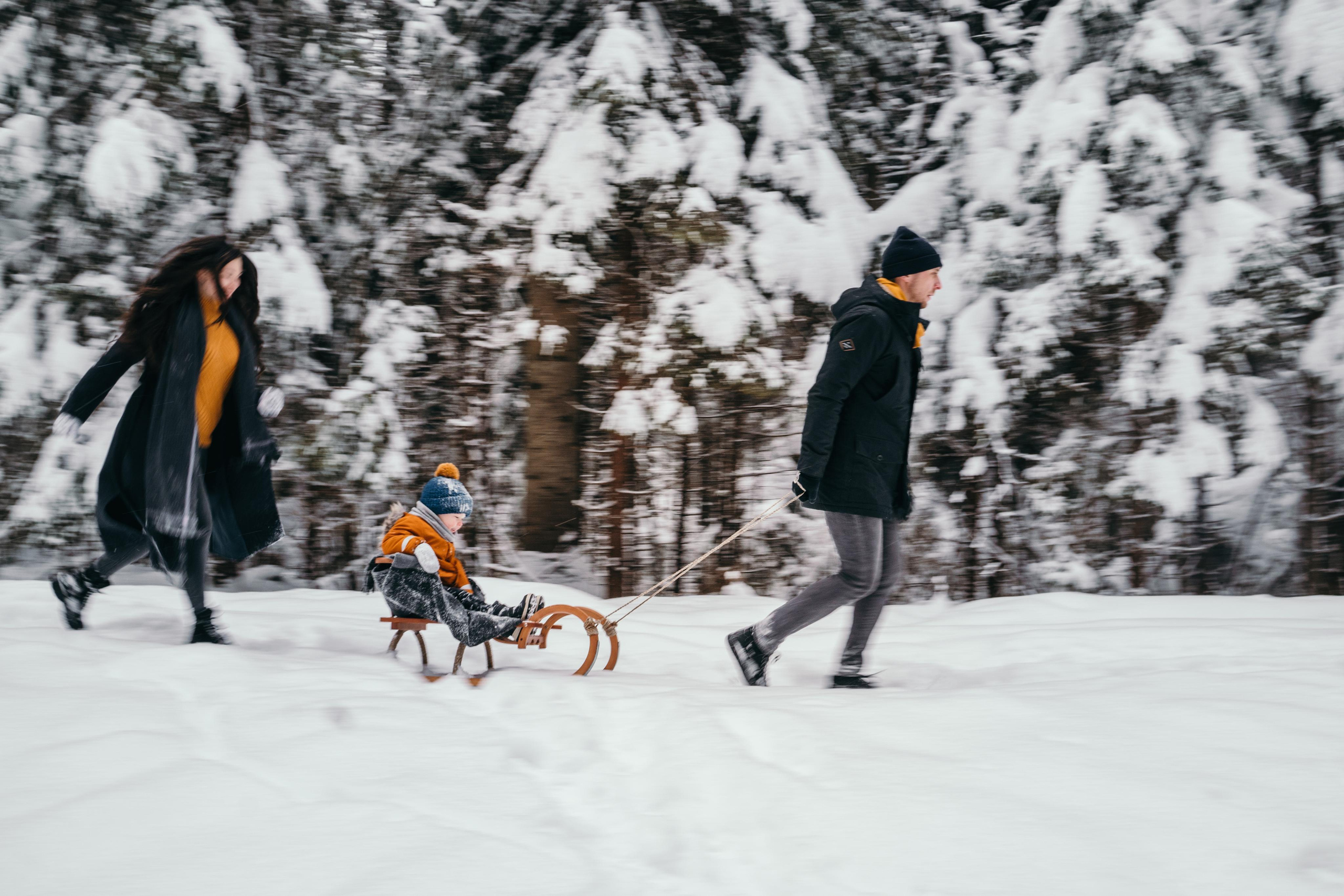 Фотосессия в зимнем лесу в Санкт-Петербурге. Семейный и детский фотограф в Санкт-Петербурге Наталья Григорьева