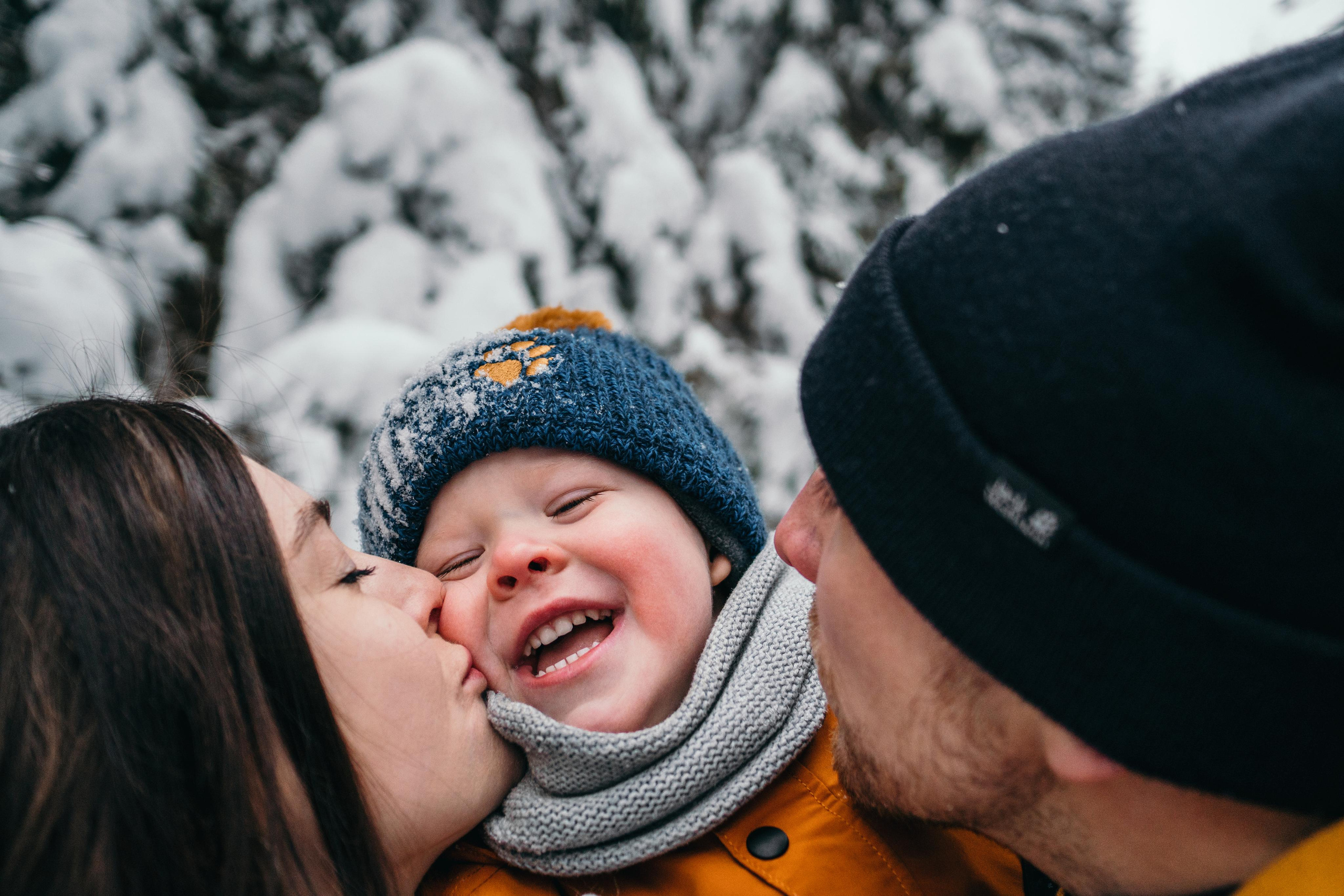 Фотосессия в зимнем лесу в Санкт-Петербурге. Семейный и детский фотограф в Санкт-Петербурге Наталья Григорьева