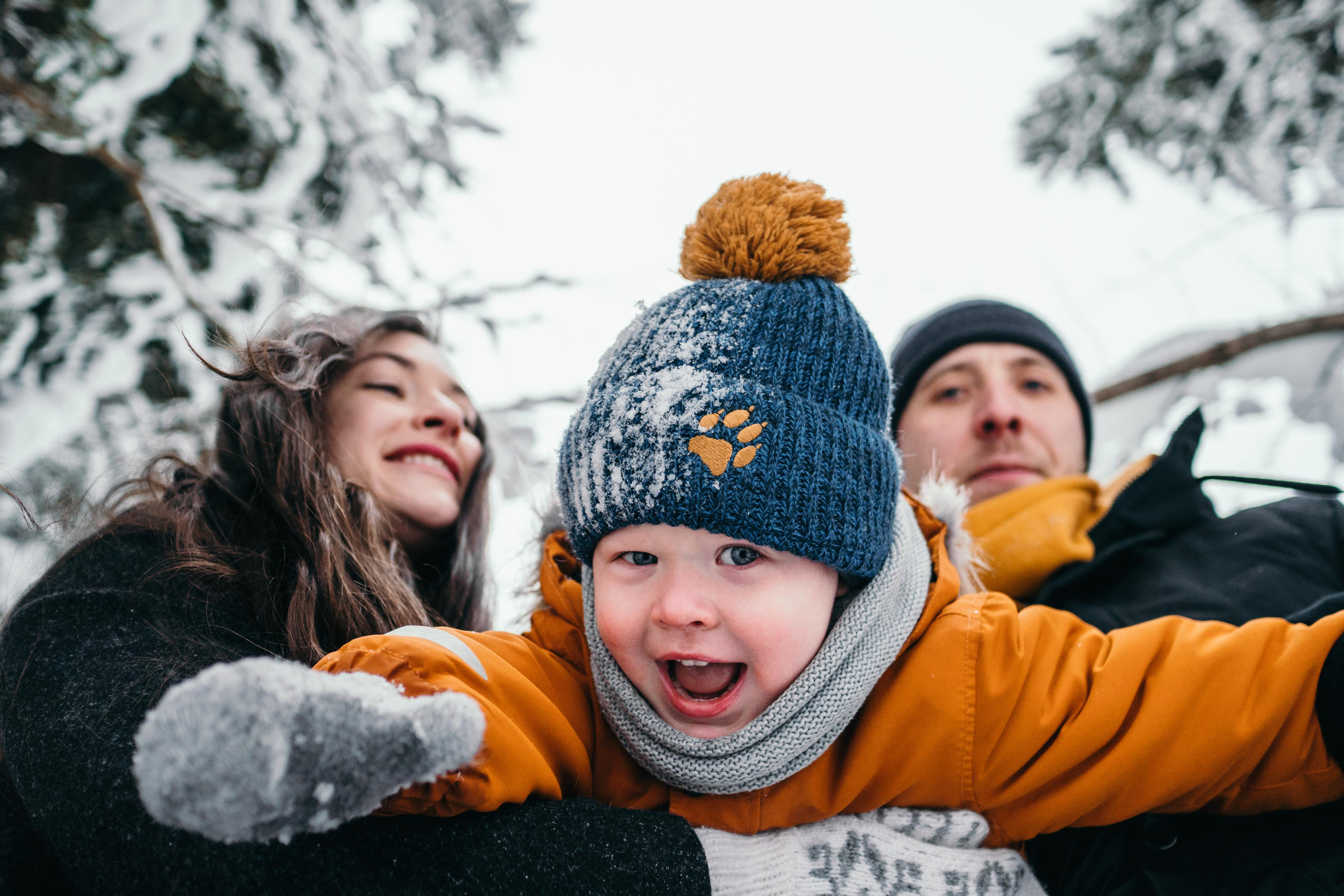 Фотосессия в зимнем лесу в Санкт-Петербурге. Семейный и детский фотограф в Санкт-Петербурге Наталья Григорьева
