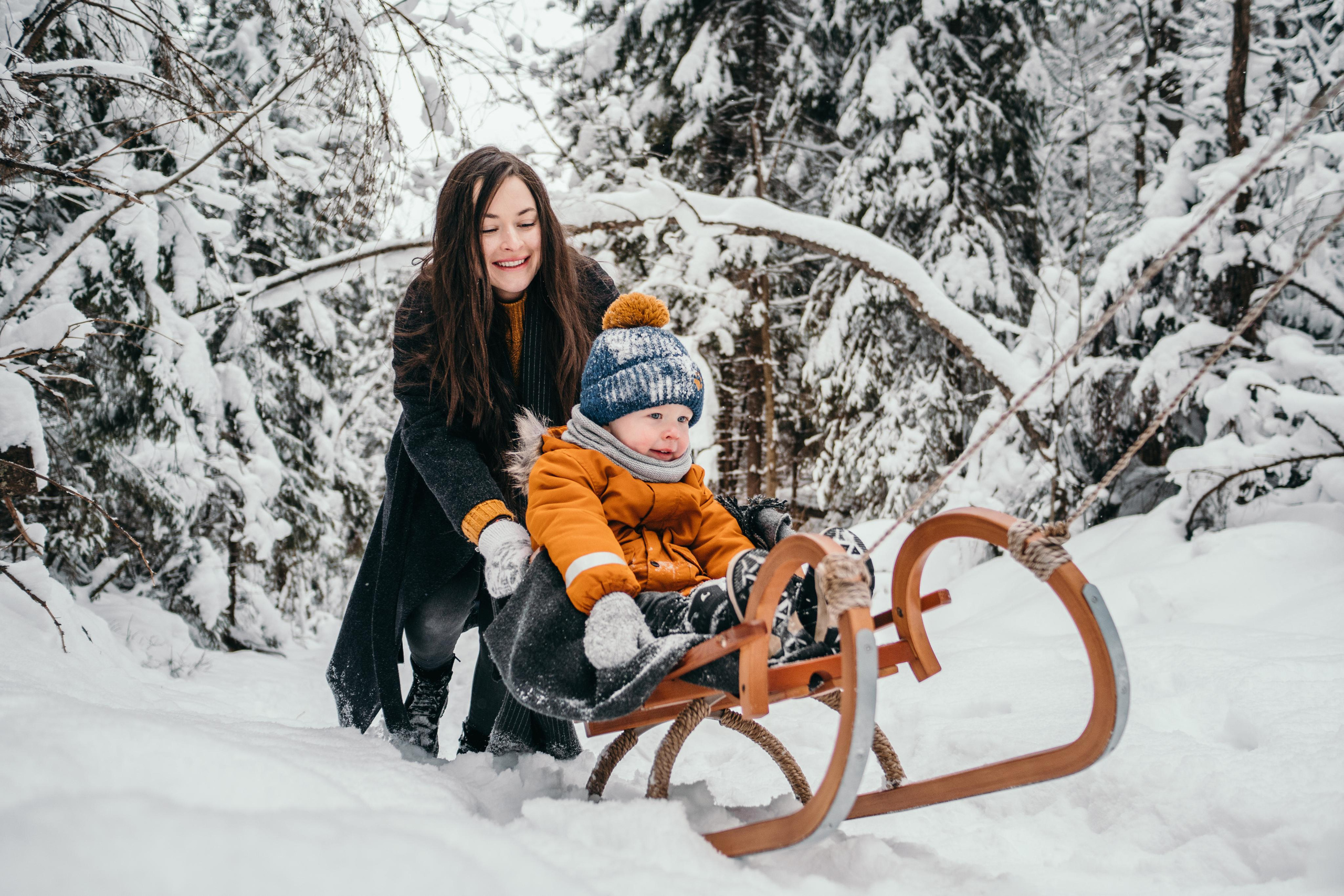 Фотосессия в зимнем лесу в Санкт-Петербурге. Семейный и детский фотограф в Санкт-Петербурге Наталья Григорьева