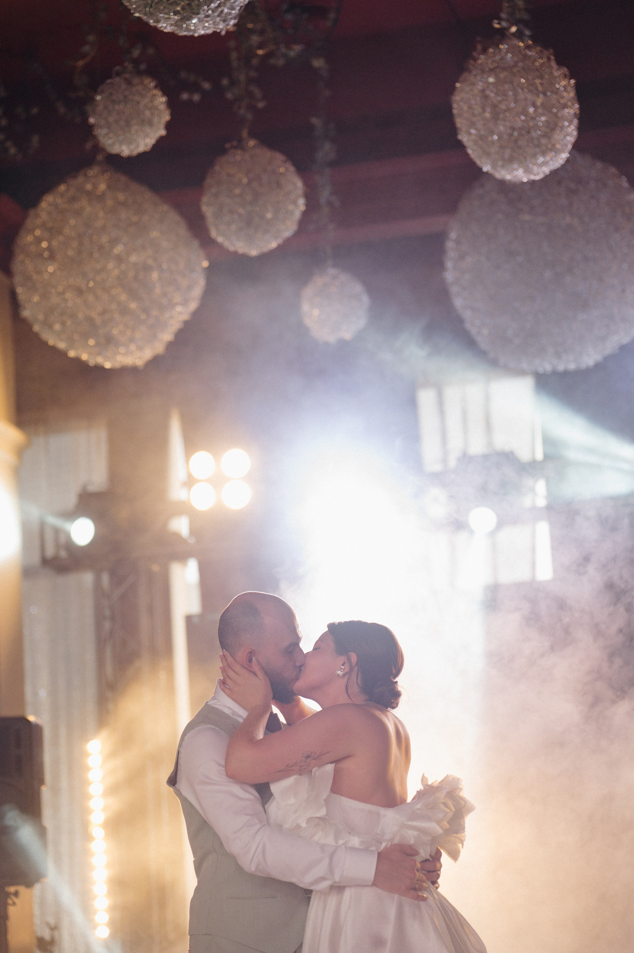 Елизавета и Роман. Репортажный и свадебный фотограф в Сургуте