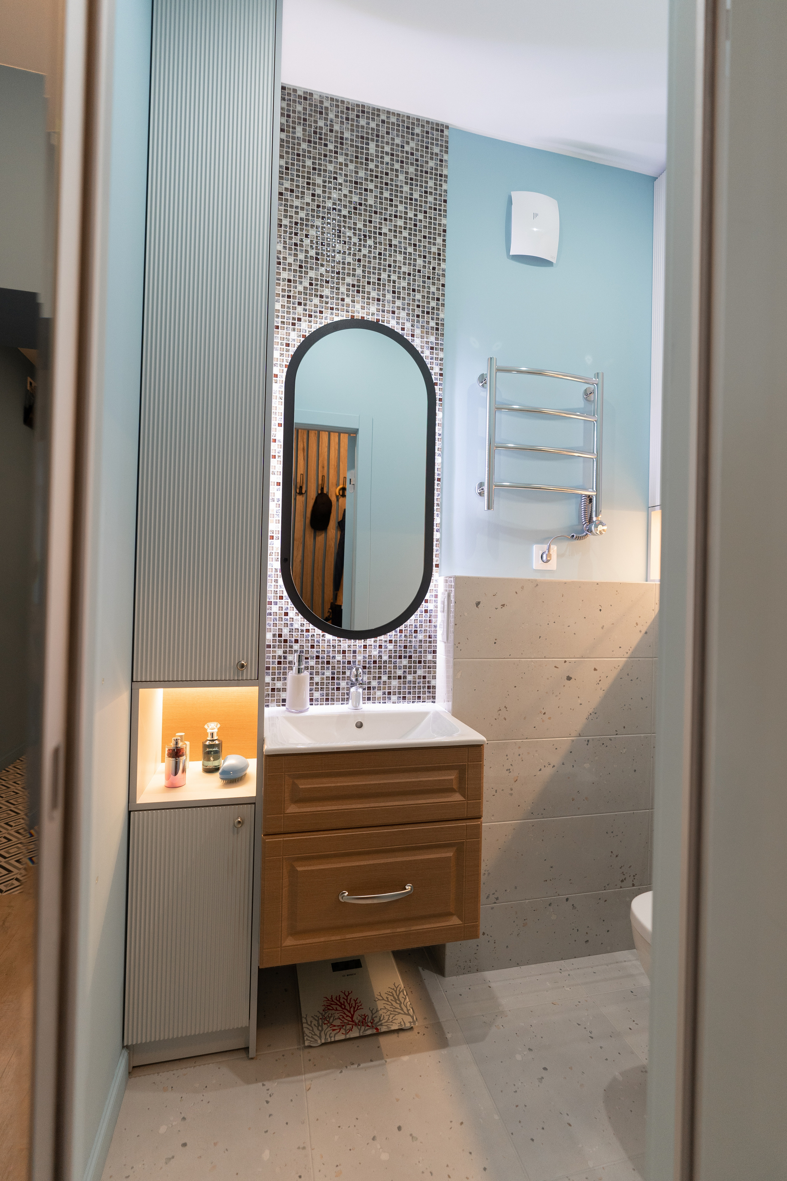 Яркая атмосферная квартира с изюминкой спальня-гостиная. Батракова Наталья дизайнер интерьеров Санкт-Петербург Москва Архангель