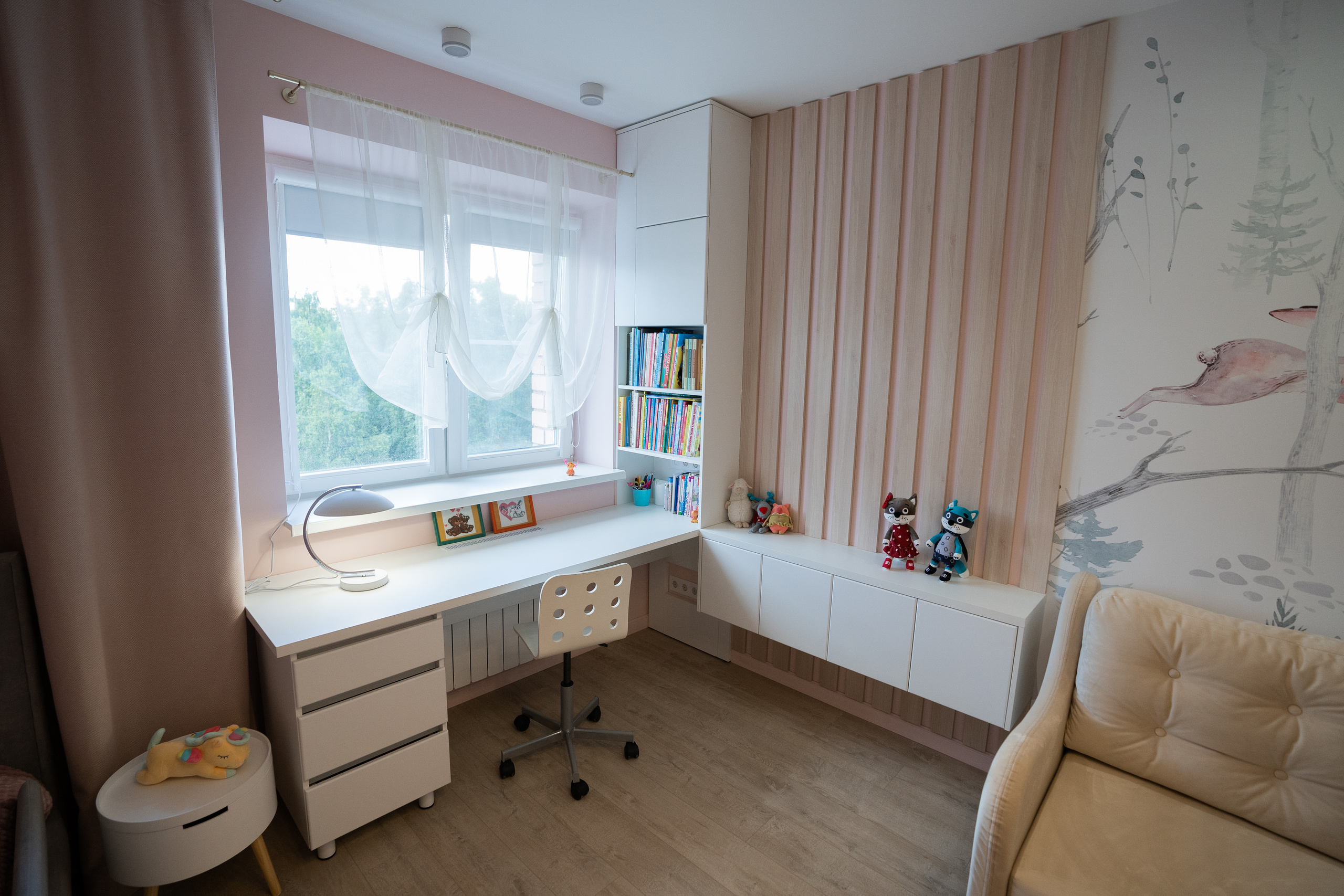 Яркая атмосферная квартира с изюминкой спальня-гостиная. Батракова Наталья дизайнер интерьеров Санкт-Петербург Москва Архангель