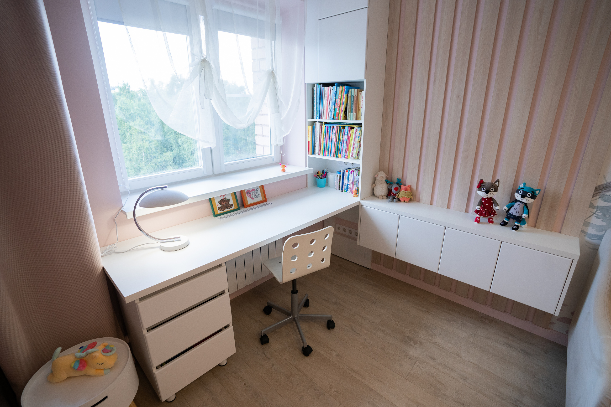 Яркая атмосферная квартира с изюминкой спальня-гостиная. Батракова Наталья дизайнер интерьеров Санкт-Петербург Москва Архангель