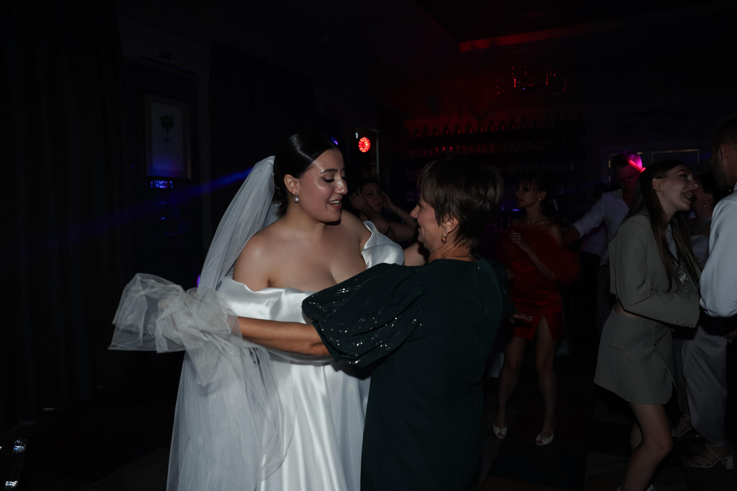 Виталий и Ирина. Свадебный и семейный фотограф в Ростове-на-Дону Марианна Хахладжева