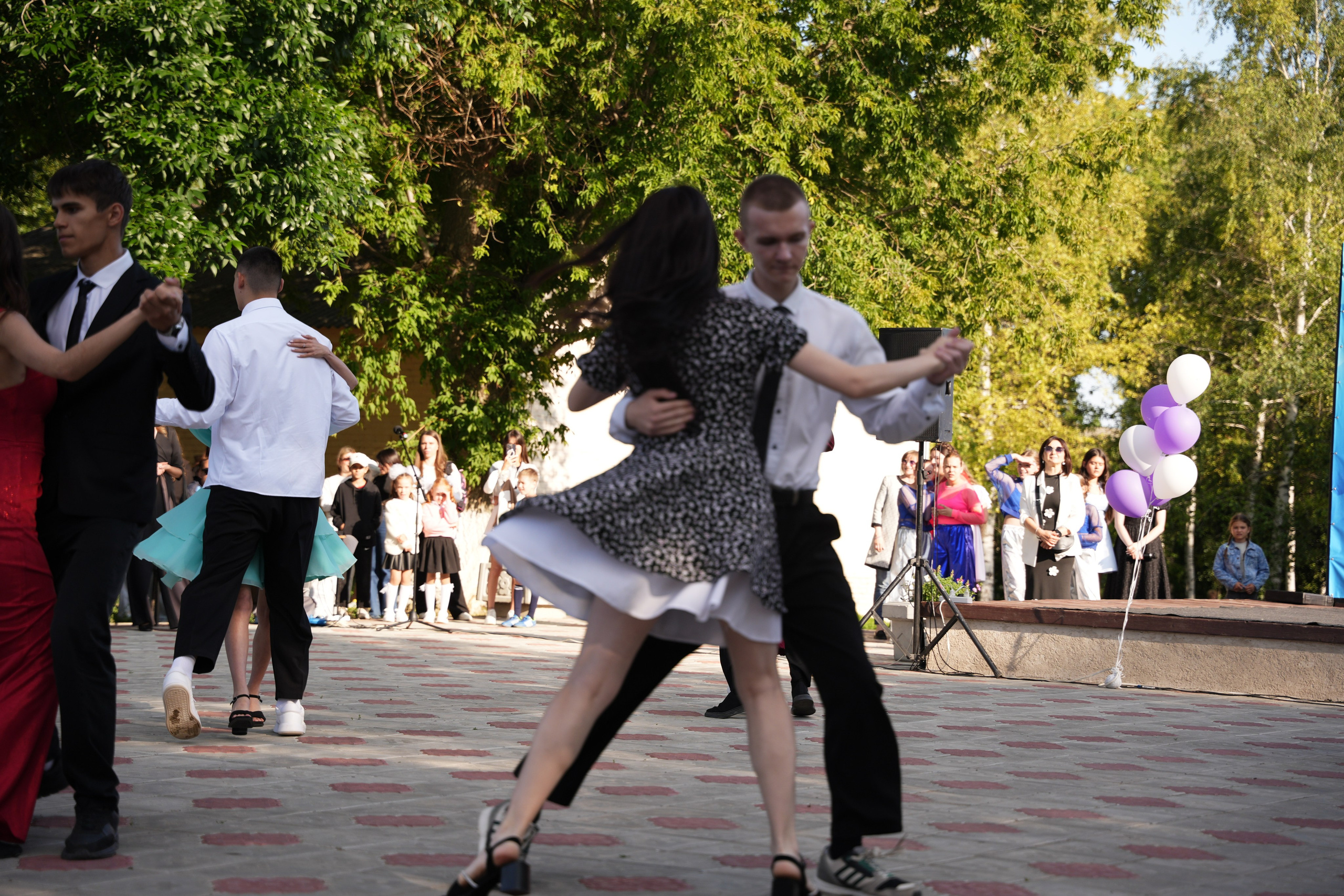 Выпускной в парке. Ольга Плаксина фотограф в Саратове