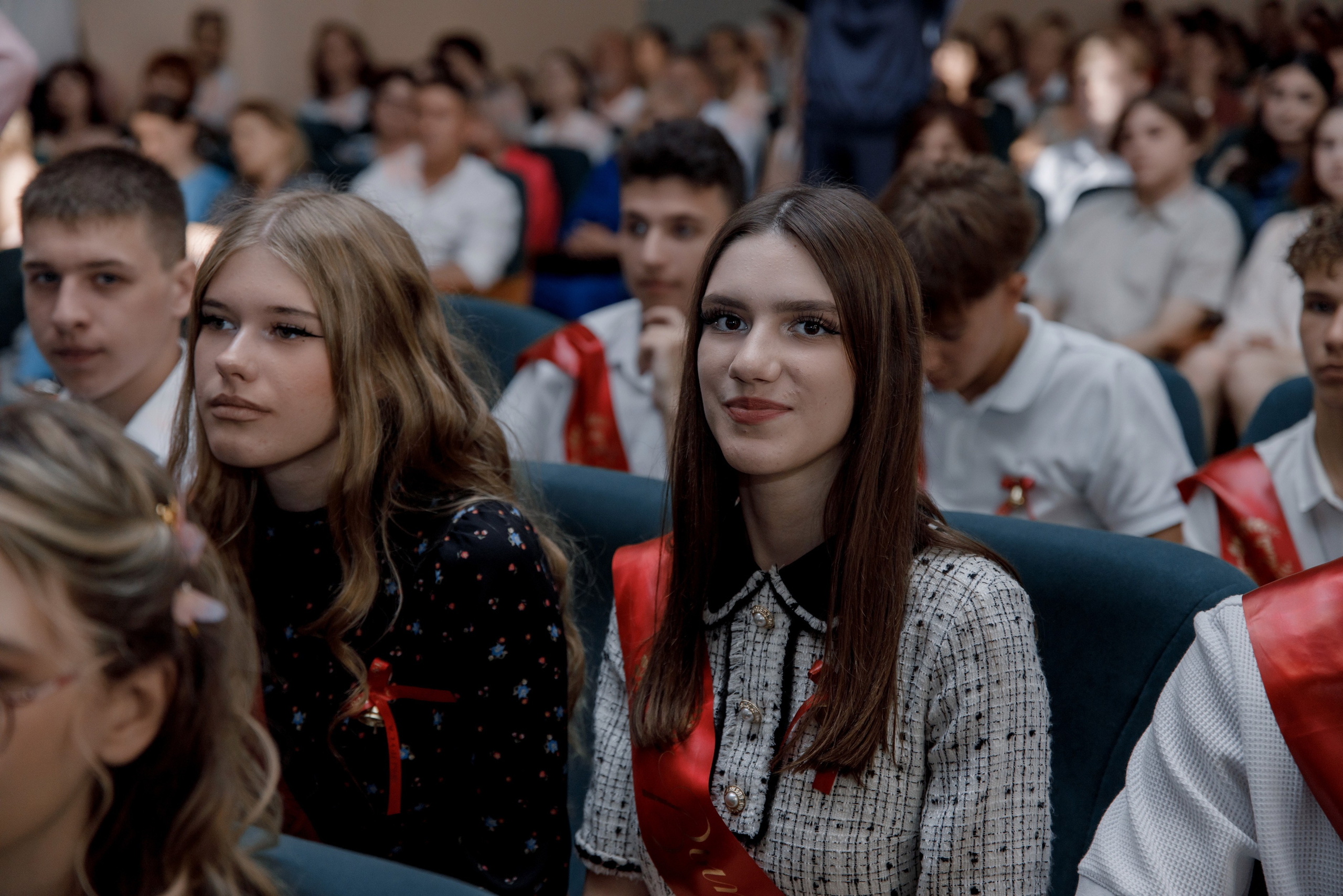 Выпускной школа 107 г Краснодар. Выпускные альбомы в Краснодарском крае