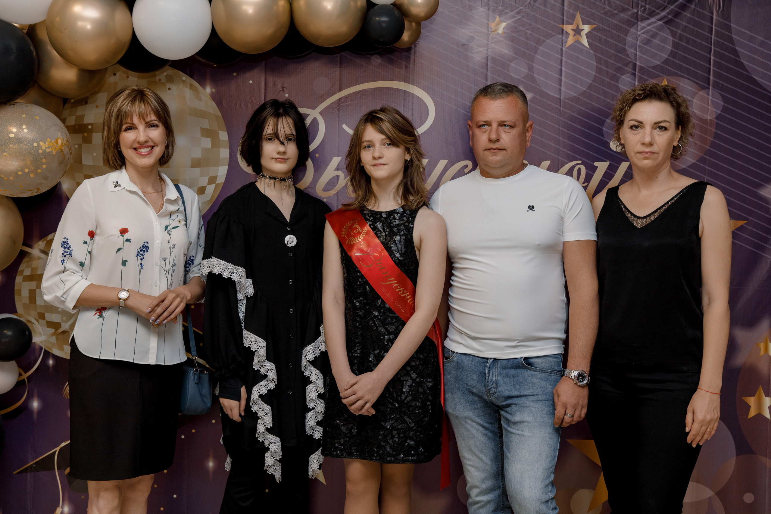 Выпускной школа 107 г Краснодар. Выпускные альбомы в Краснодарском крае