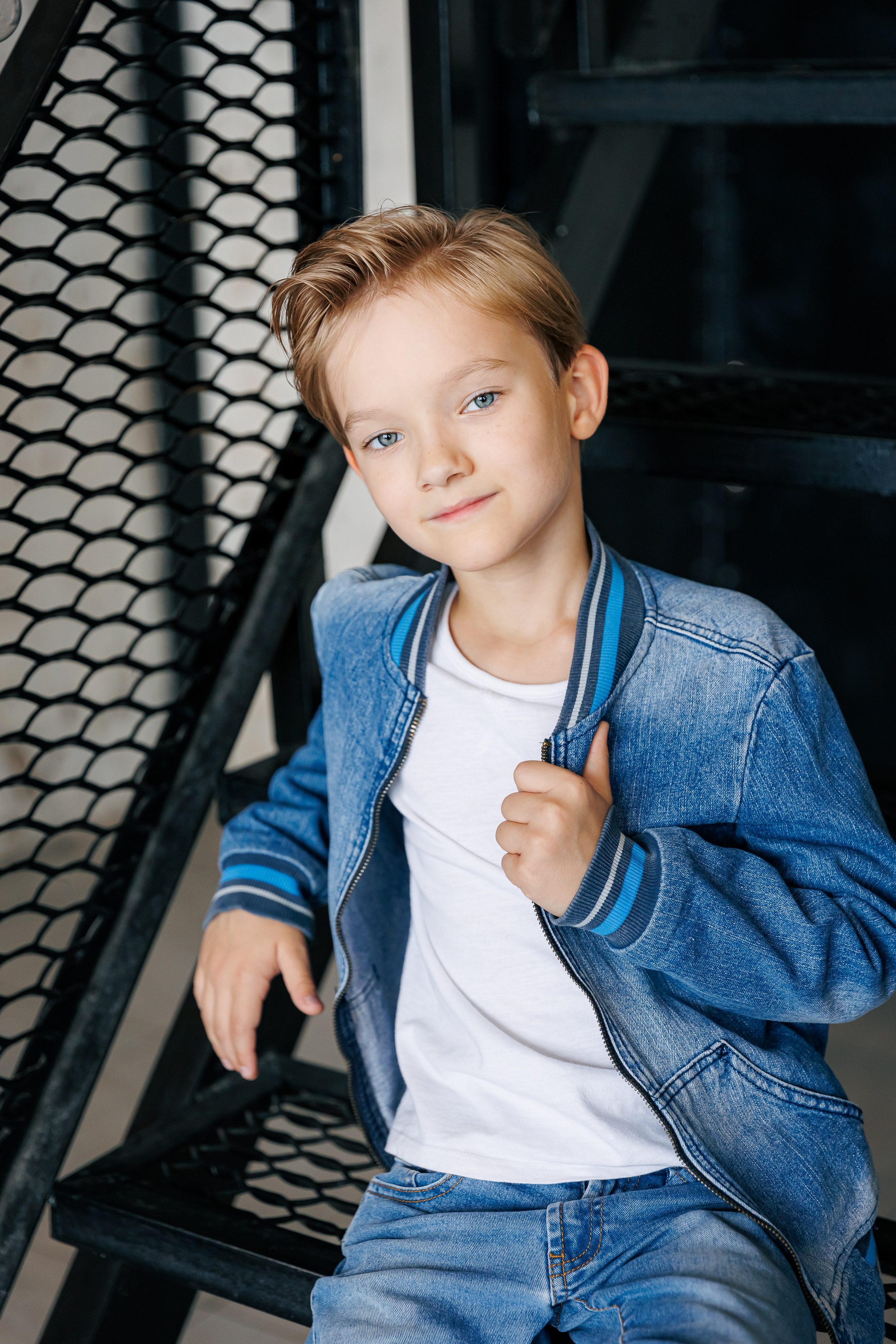 Студийная съёмка для вокальной студии «Звёздочка». Семейный и детский фотограф Комина Елена, Власиха, Одинцово