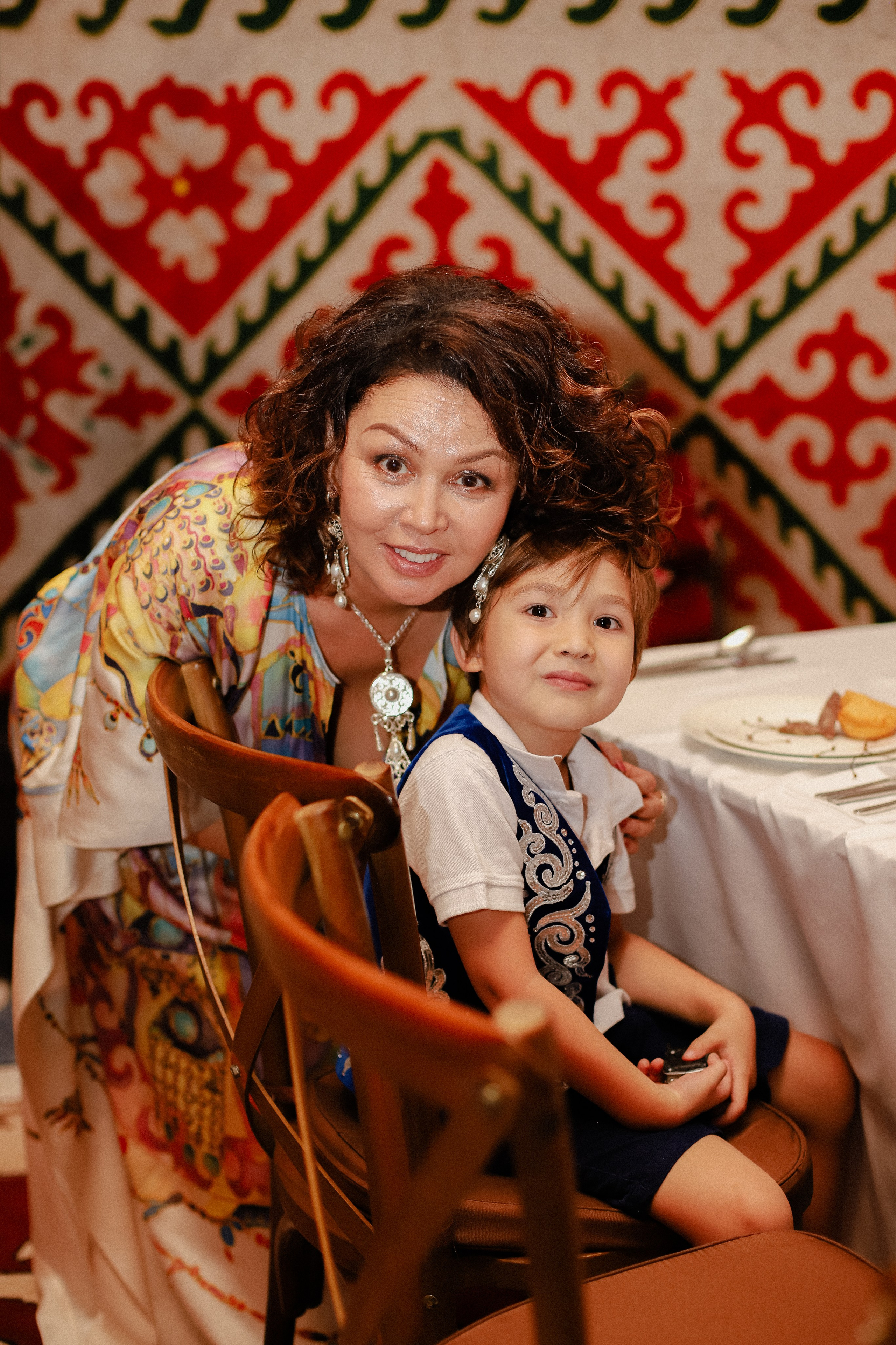 Тамирис Сырка салу. Фотограф в Алматы и Москве Даша Пушкина