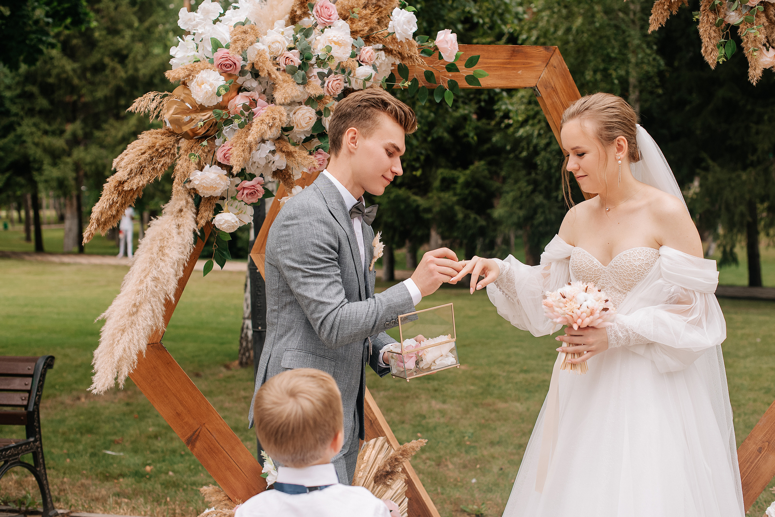 Саша Женя. Свадебный фотограф в Самаре Дарья Жукова