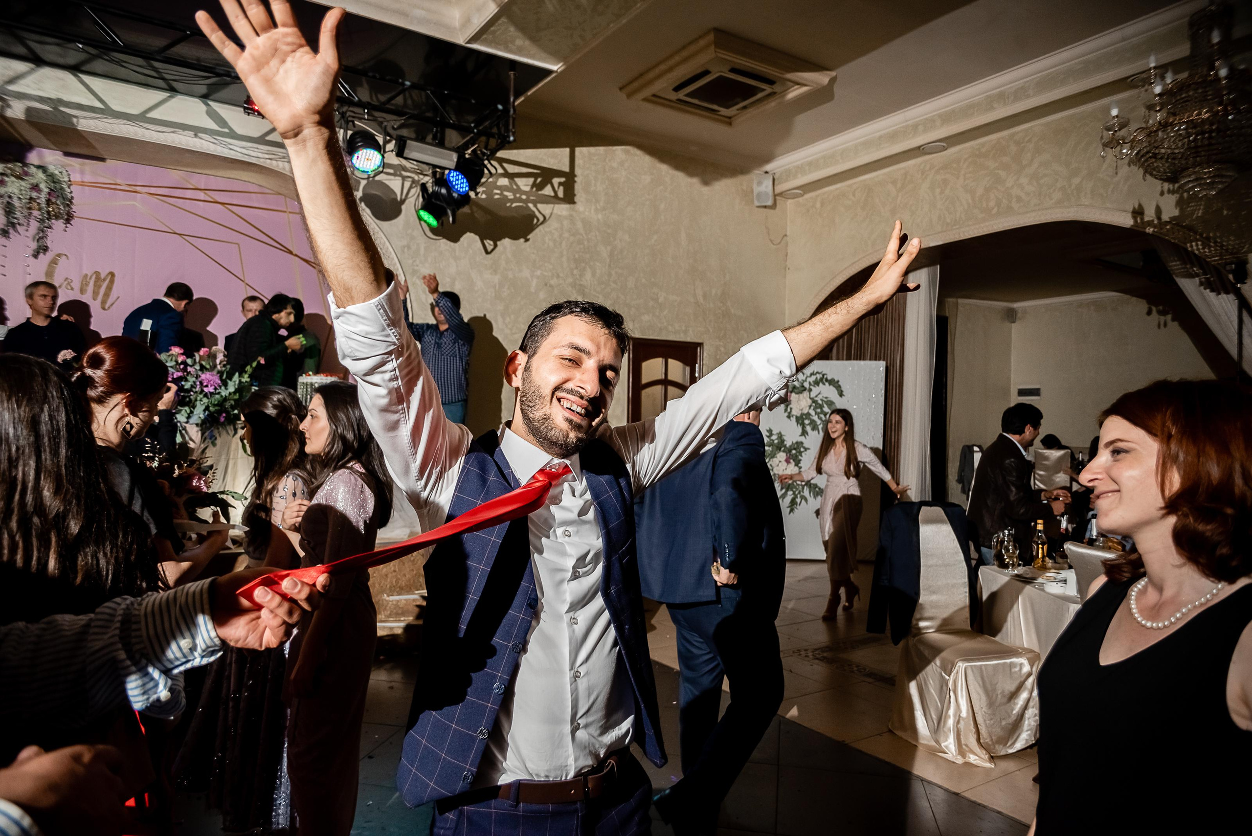 Фотограф в Сухуме с личным авто. Снимаю 11 лет. Свадебный фотограф в Абхазии, Сухум, Гагра, Сочи