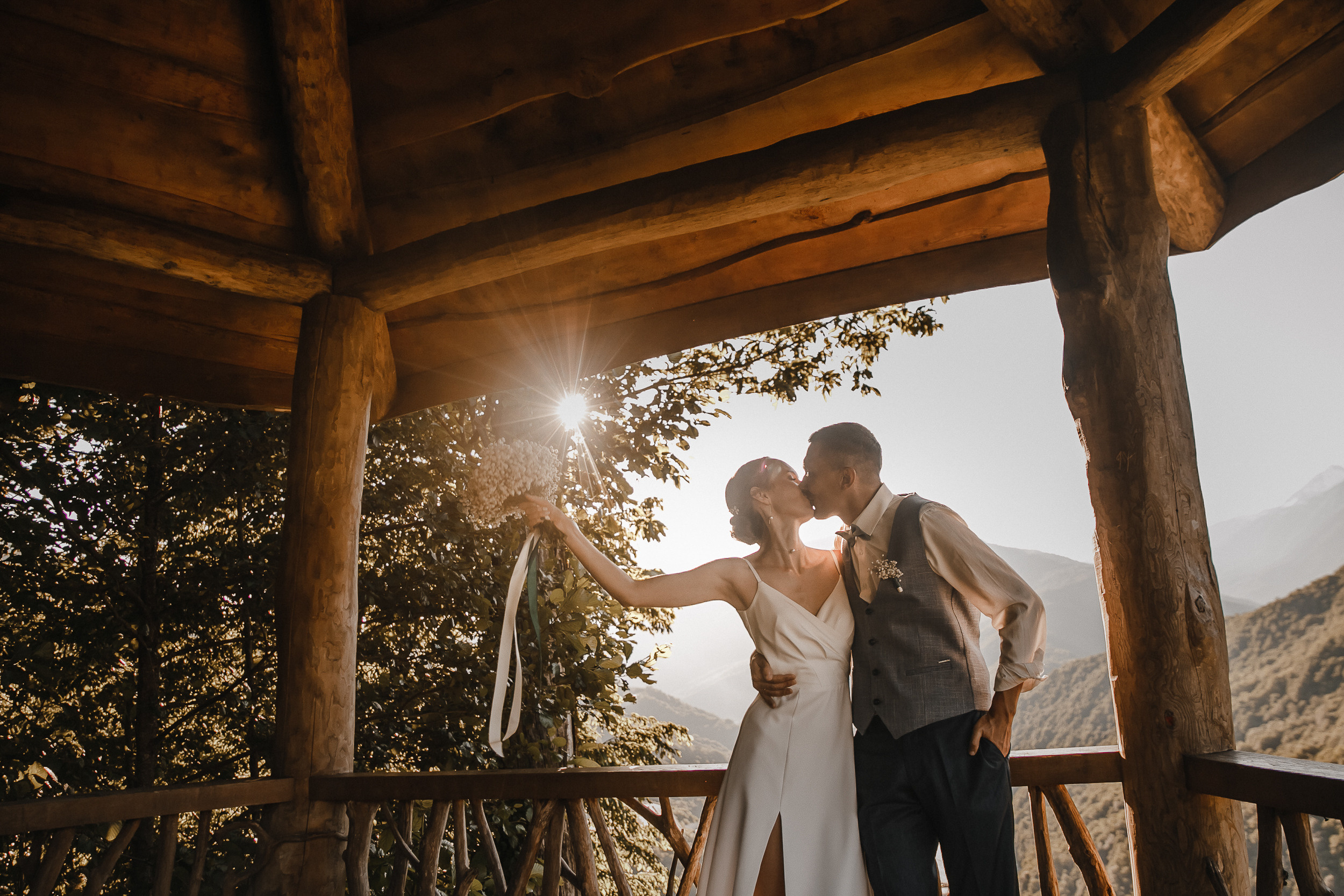 Фотограф Красная Поляна. Красивые фотосессии в Поляне. Свадебный фотограф в Абхазии, Сухум, Гагра, Сочи