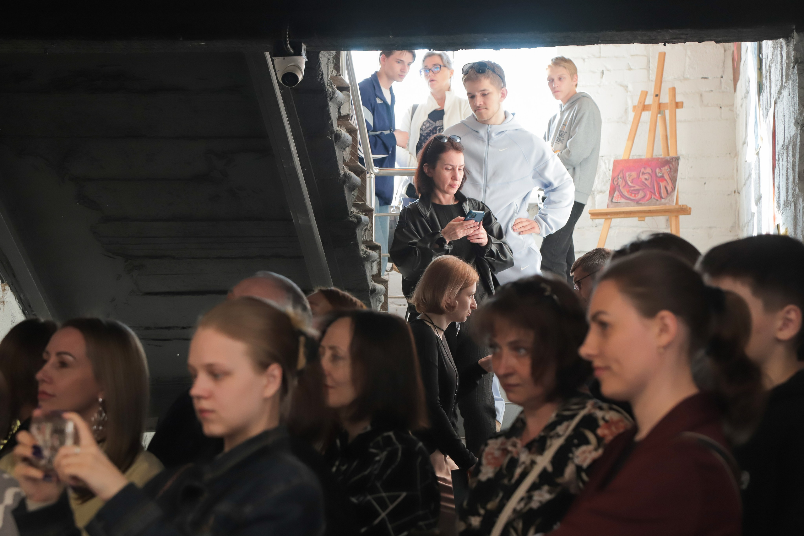 Выставка — проект «Мы начинаем путь!». АРТИКУЛ. Выпускные альбомы Нижний Тагил