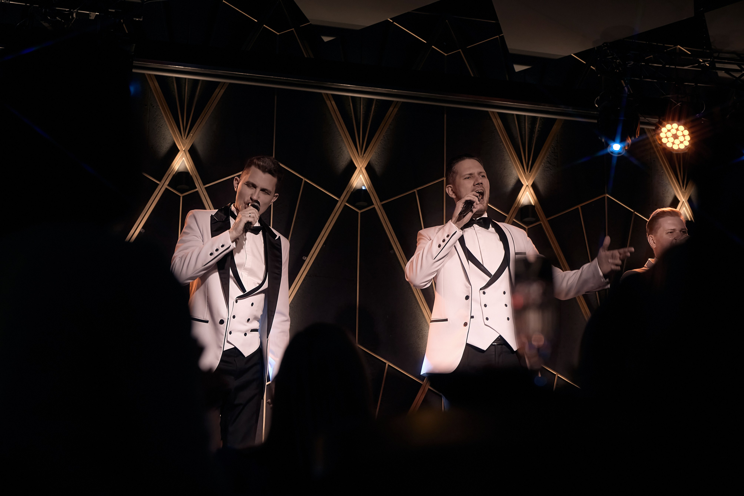 Выступление группы Basso.Nova в караоке P’YANO. Мартазова Екатерина фотограф. Екатеринбург