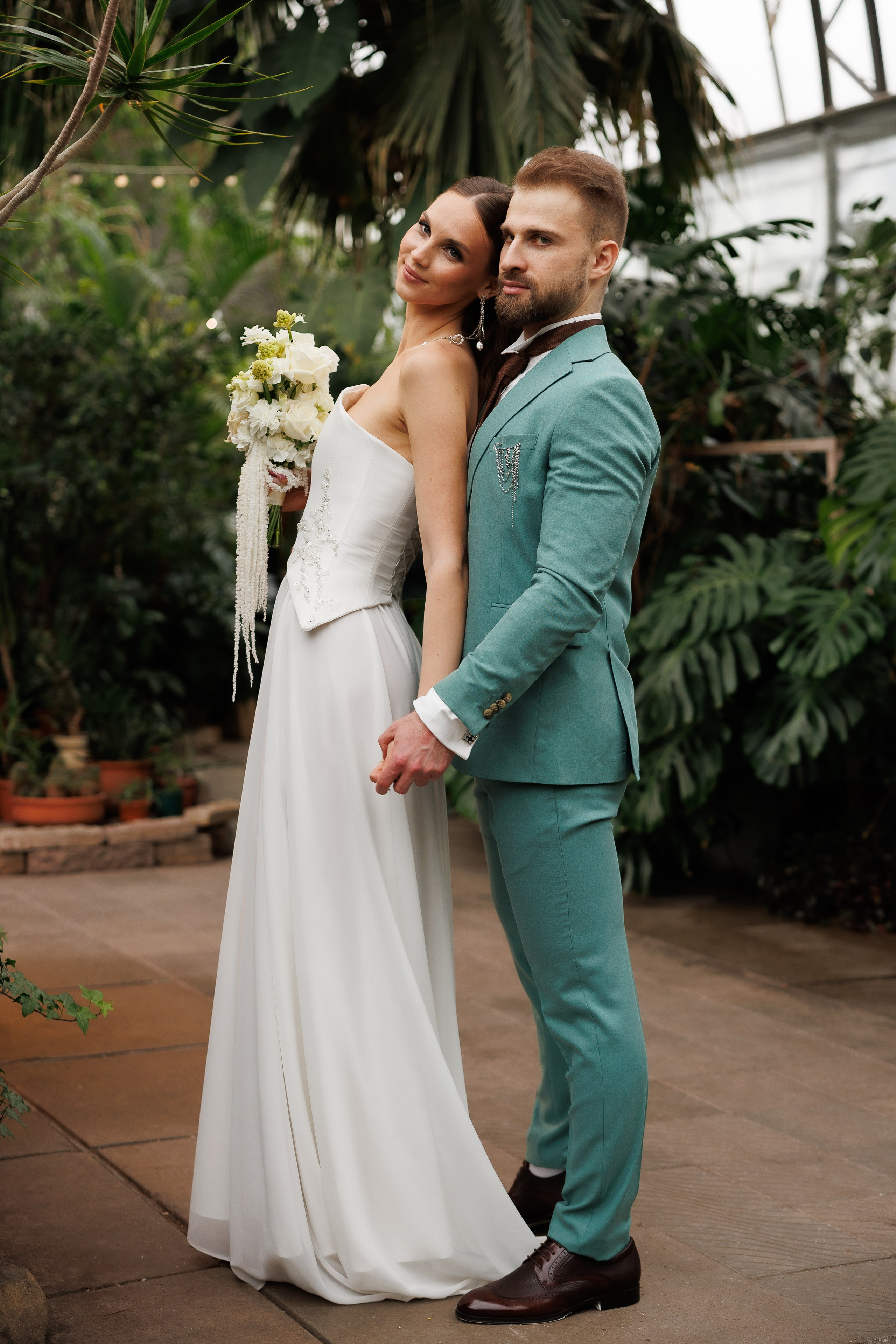 Свадебная прогулка в оранжерее. Питер. Свадебный и семейный фотограф в Москве Красинская Мария