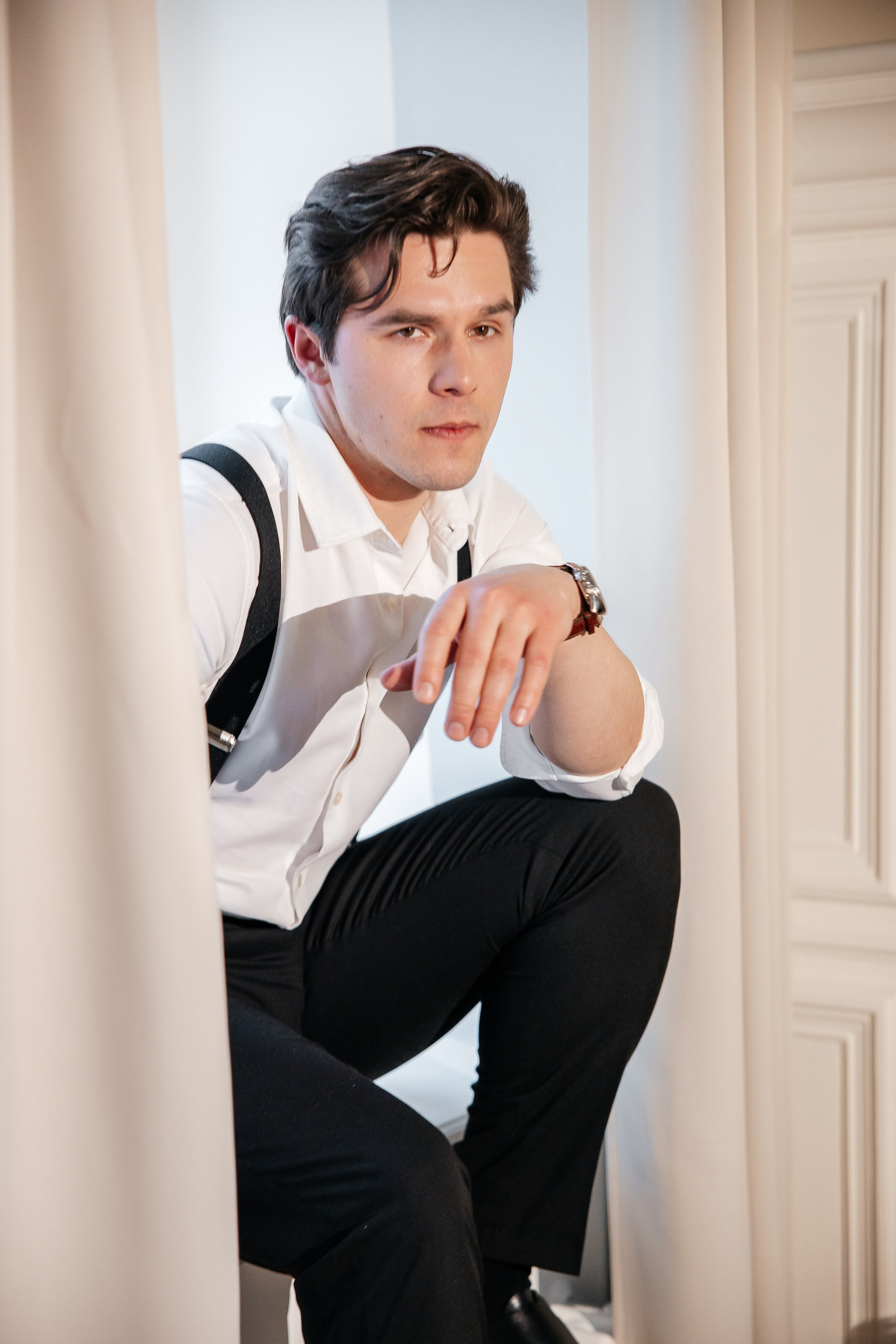 Утро жениха и невесты в отеле. Свадебный и семейный фотограф в Москве Красинская Мария