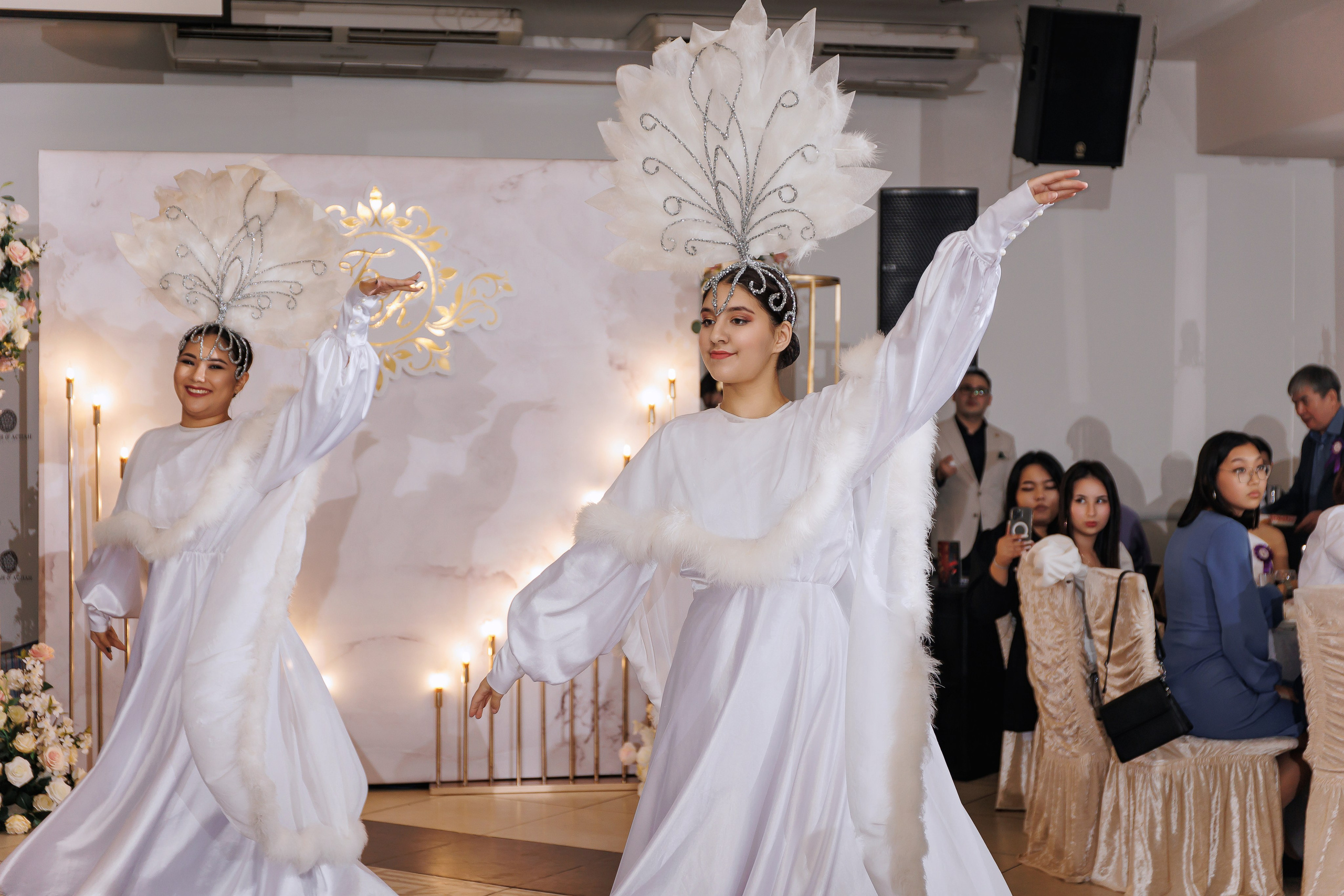 Karina & Bagdat. Anne Miller | Photographer