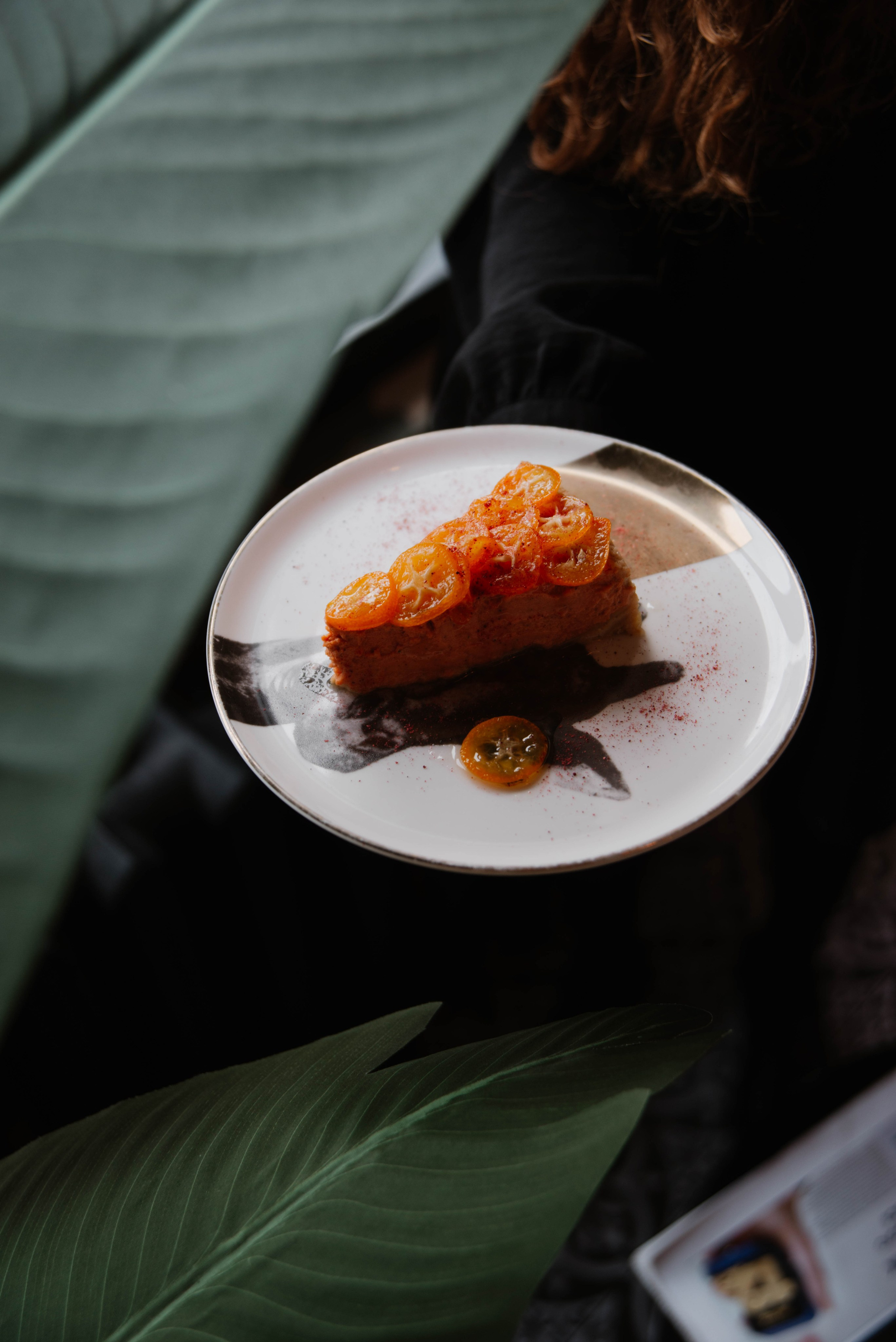 Контент и визуал для ресторана Ливингстон. Ксения Glossa. Портретный и репортажный фотограф в Самаре