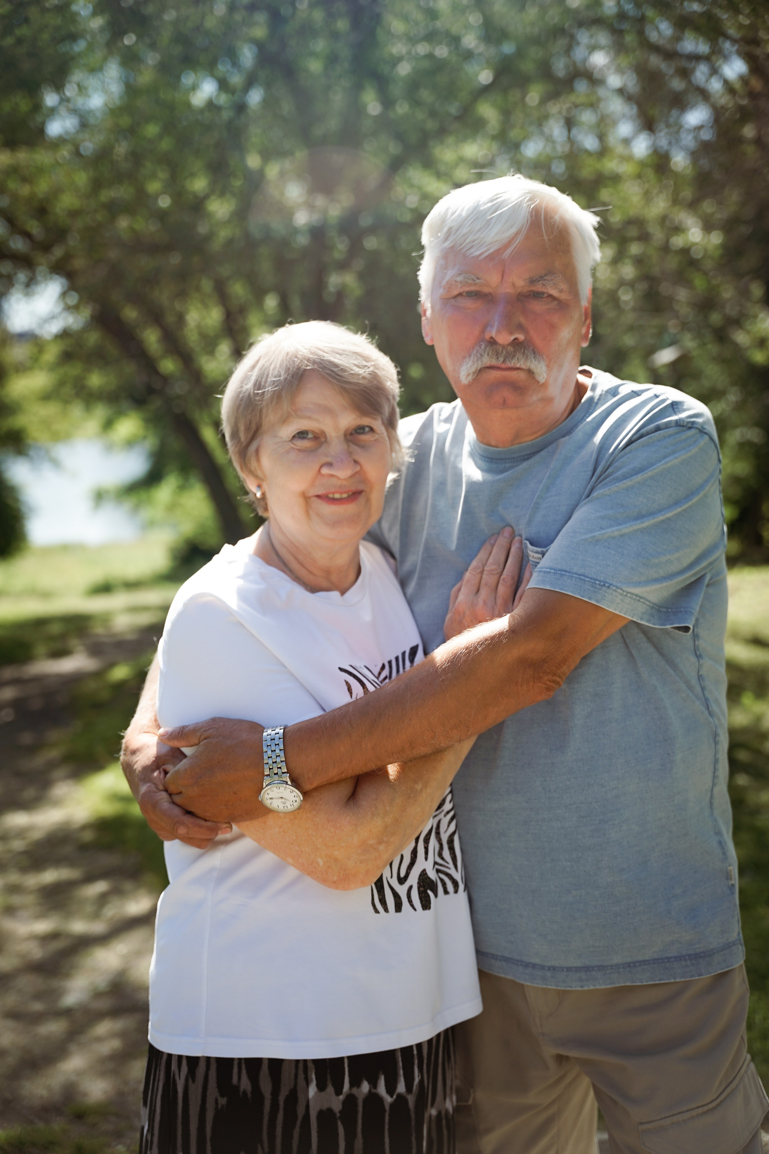 Фотосессия большой семьи в парке