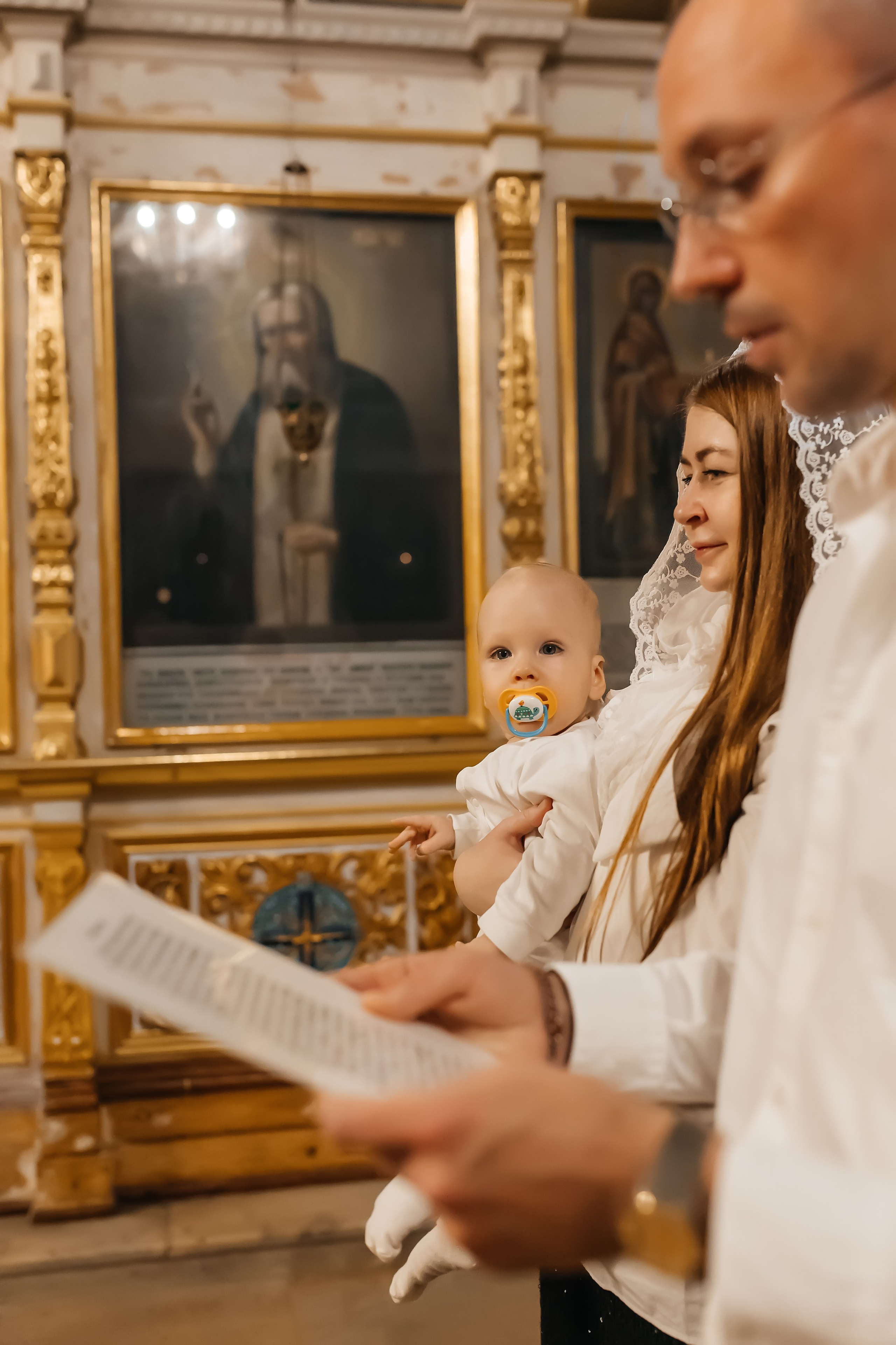 Крещение Савелия в Храме Рождества Иоанна Предтечи на Пресне. Фотограф на крещение и венчание Москва  Надежда Баланина