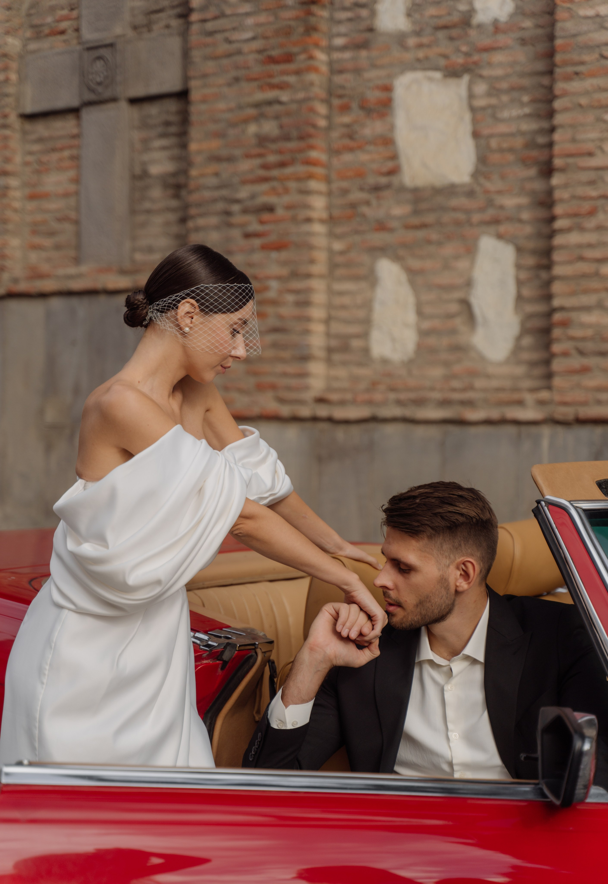 Свадебная прогулка в Тбилиси. Свадебный фотограф