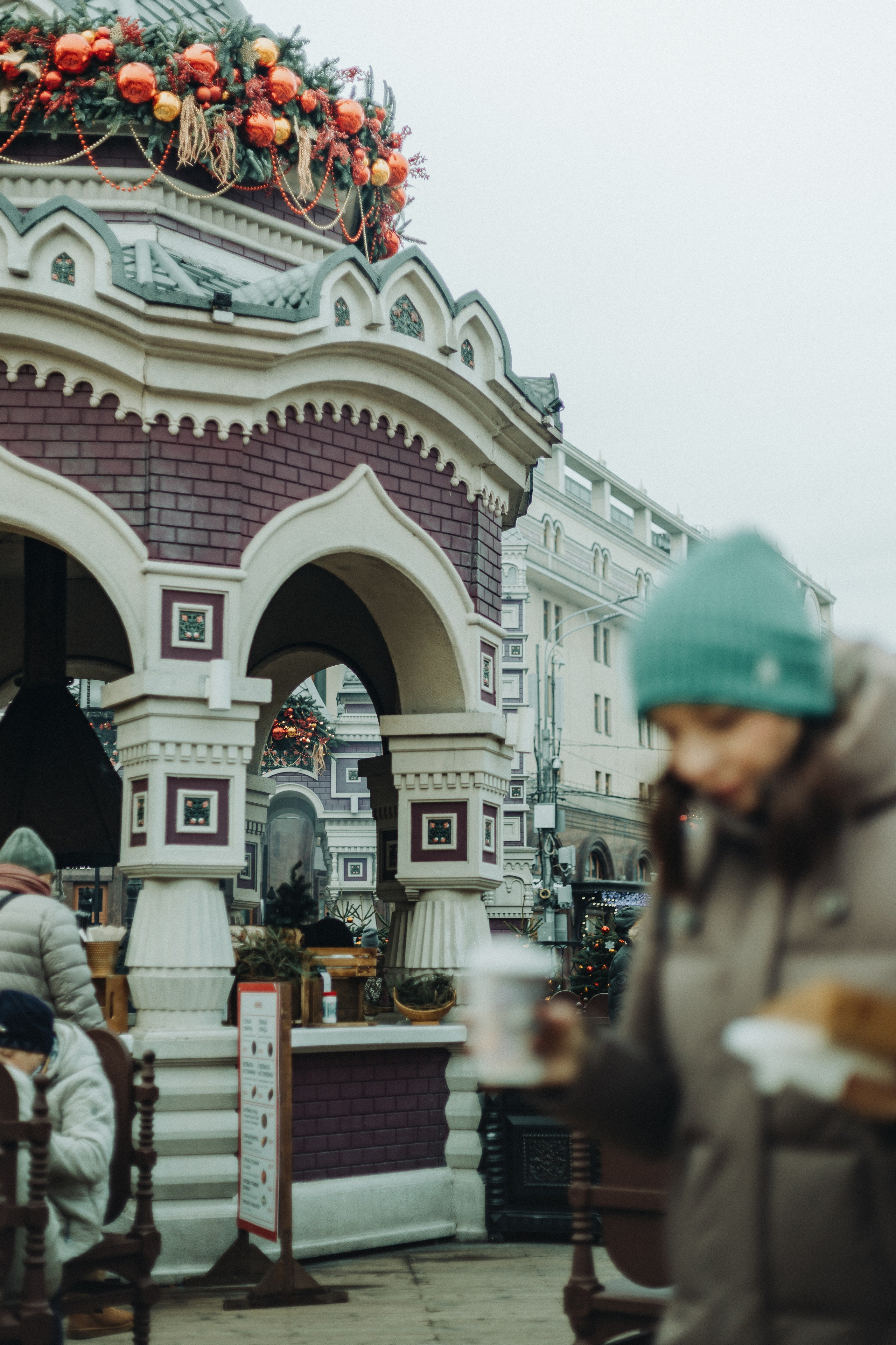 Стрит фотография Москва, Россия. Mood цвета, обработка, уроки, пресеты