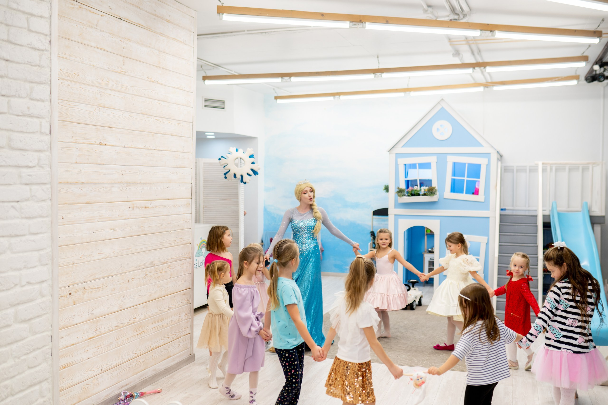 Варе и Маше 6 лет. Семейный фотограф в Москве Лилия Лебедева