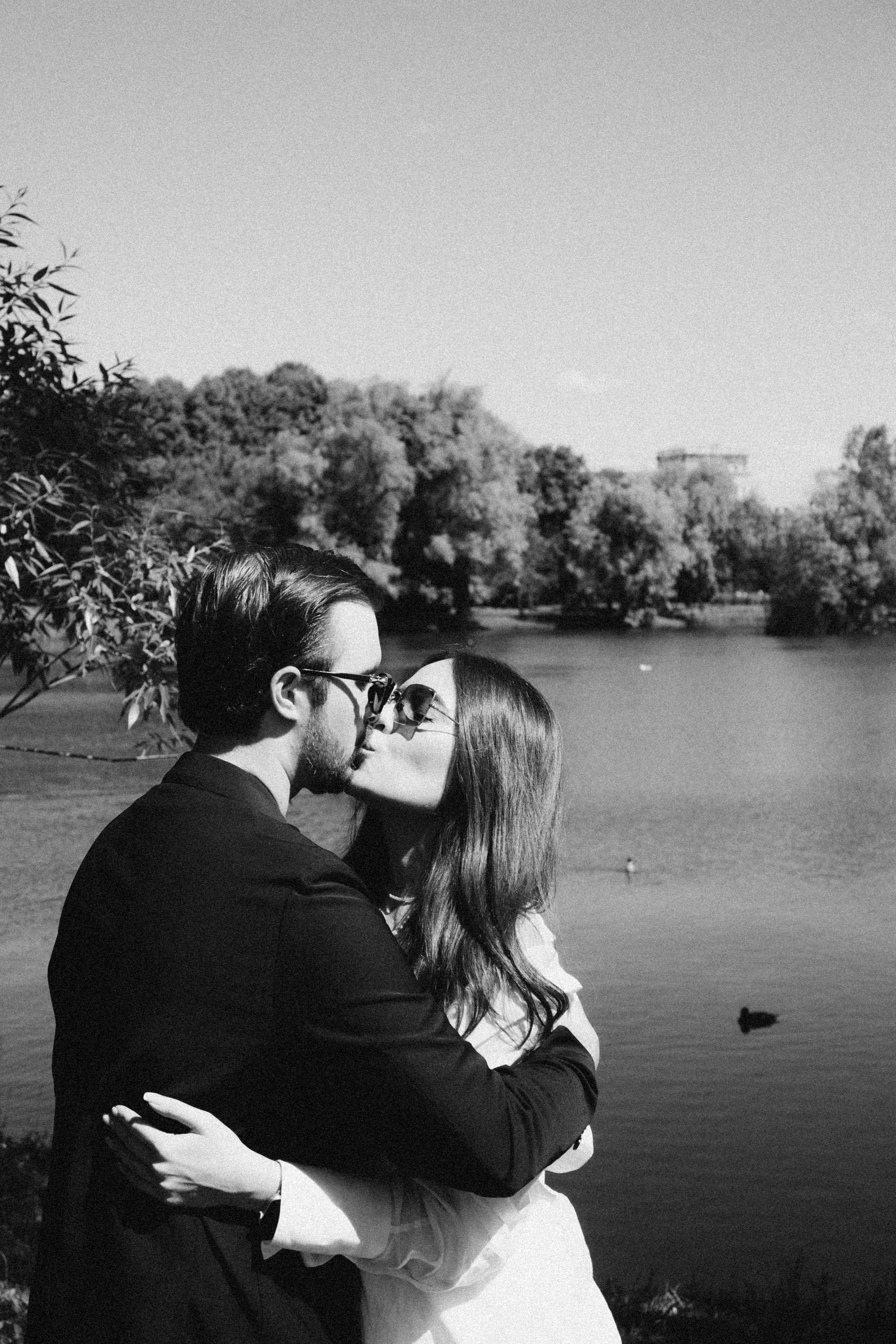 СВАДЕБНАЯ СЬЕМКА В ПАРКЕ ПОБЕДЫ И ПРОГУЛКА ПО МОСКОВСКОМУ ПРОСПЕКТУ. Профессиональный фотограф, Санкт-Петербург — Виктория Богомолова