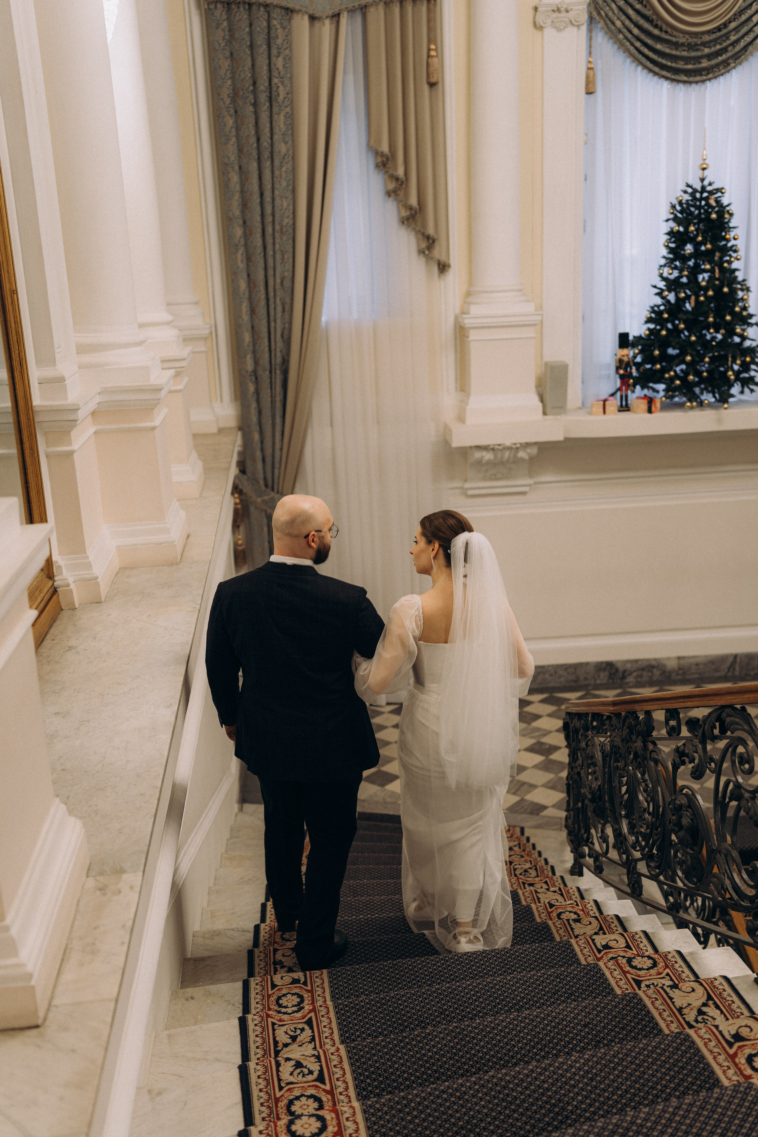 СВАДЕБНАЯ СЬЕМКА ВО ВТОРОМ ДВОРЦЕ (ДЕКАБРЬ) ТАКЖЕ СЬЕМКА В СТУДИИ НА ЧЕРНЫШЕВСКОЙ. Профессиональный фотограф, Санкт-Петербург — Виктория Богомолова