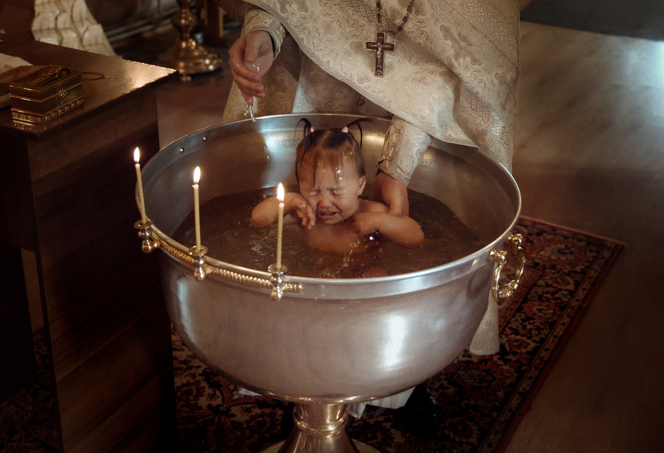 Крещение Даины. Семейный фотограф и фотограф Таинств Крещения (Венчания) г. Саратов
