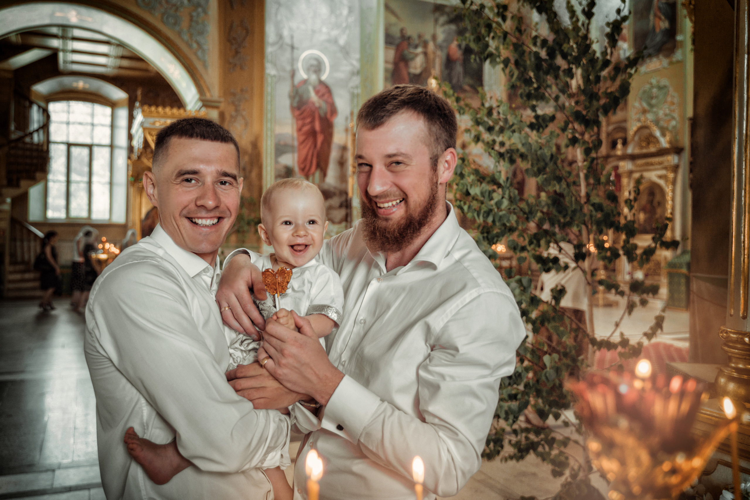 Таинство Крещения Льва Храм Покрова Божьей Матери. Семейный фотограф и фотограф Таинств Крещения (Венчания) г. Саратов