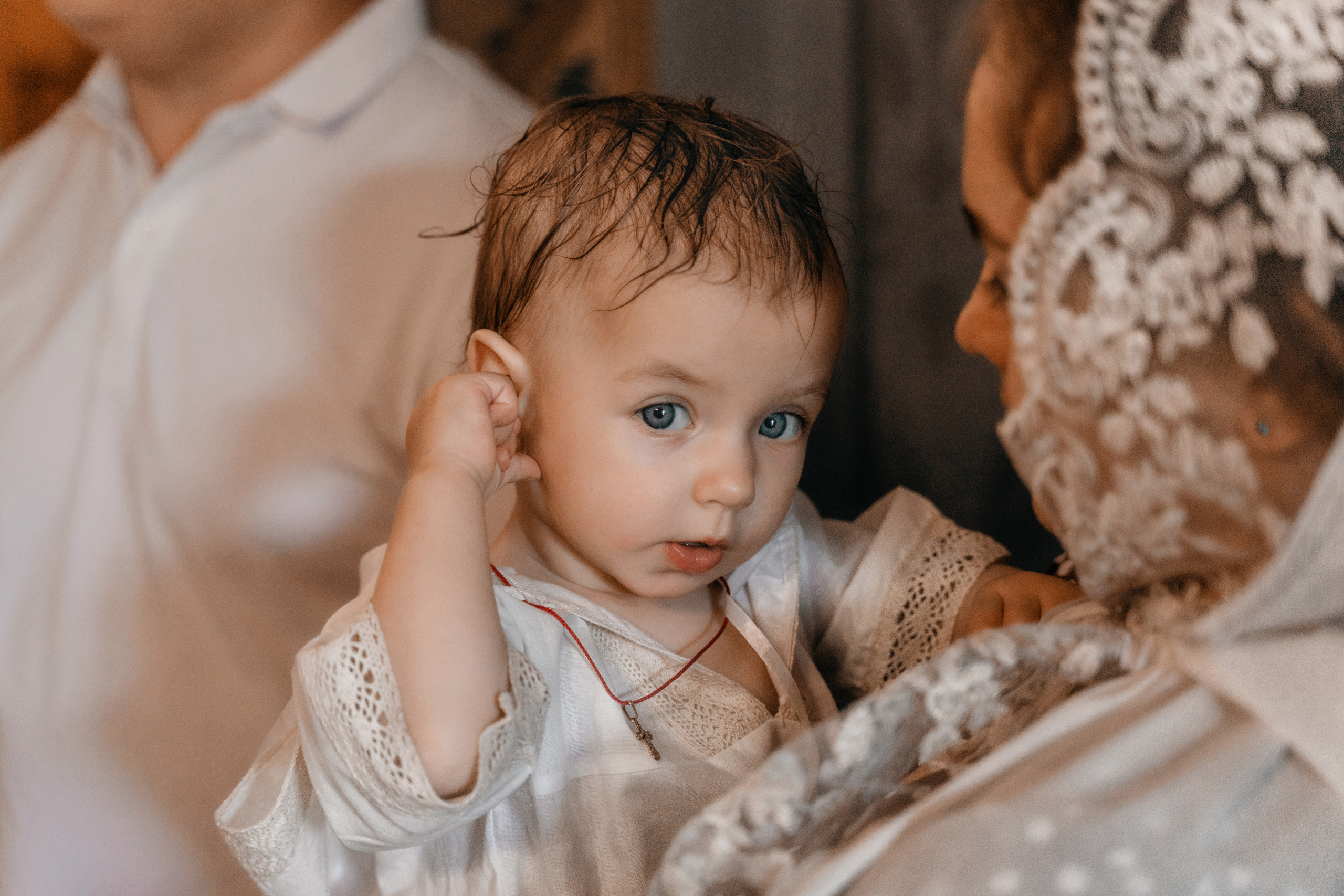 Крещение Ксении Свято-Троицкий Собор. Семейный фотограф и фотограф Таинств Крещения (Венчания) г. Саратов