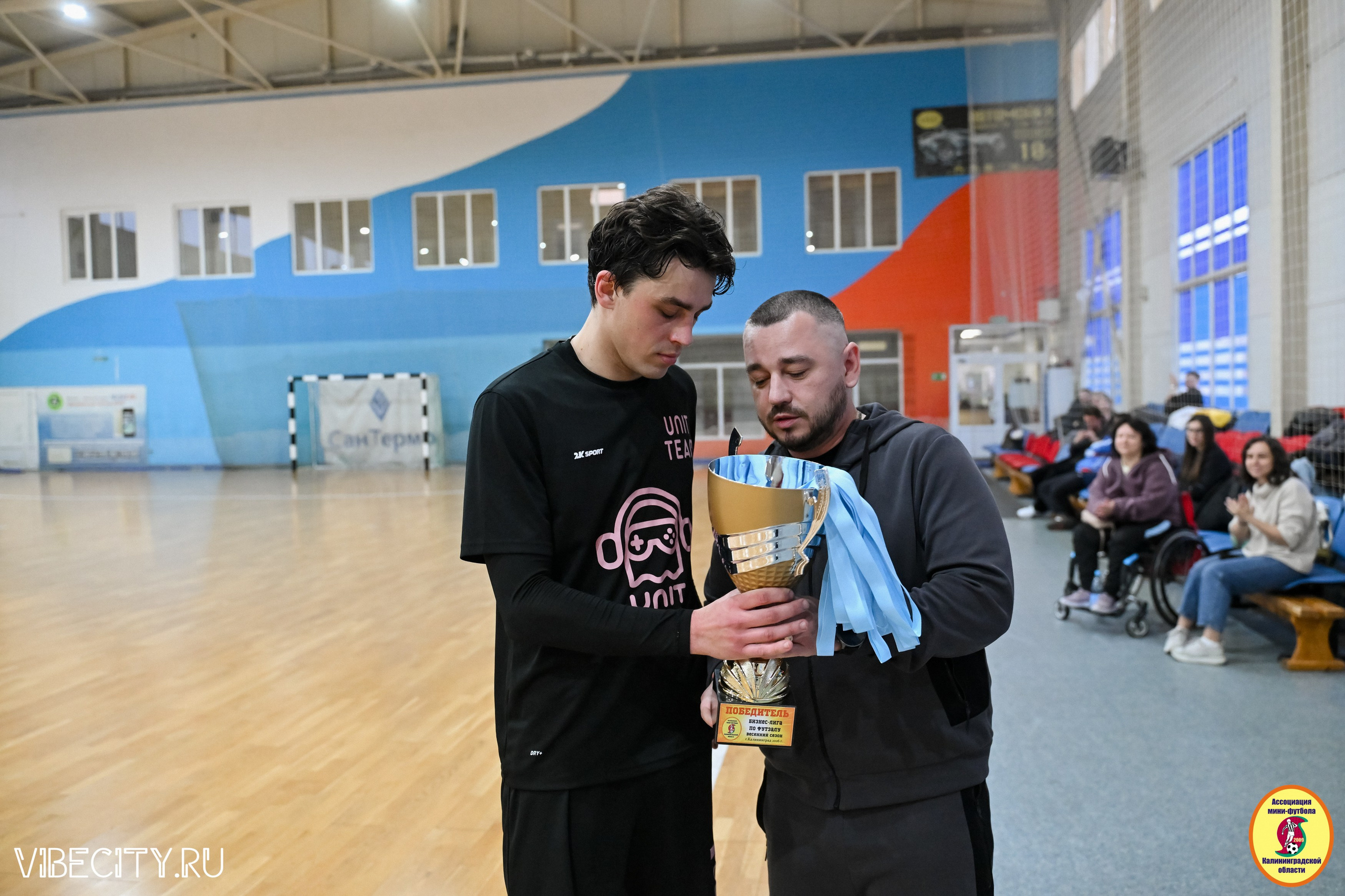 8 тур Корпоративной Бизнес-Лиги по футзалу. VIBECITY.RU Вайб Сити Ру Фоторепортажи Фотоотчеты Калининград