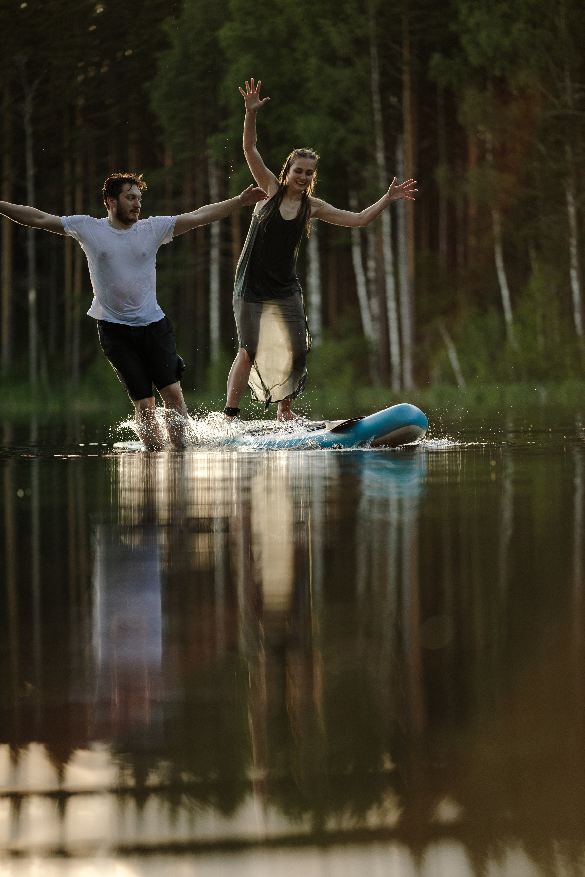 Петя и Лина, на сапах. Интерьерный фотограф и видеограф в Санкт-Петербурге Вадим Балбашевский