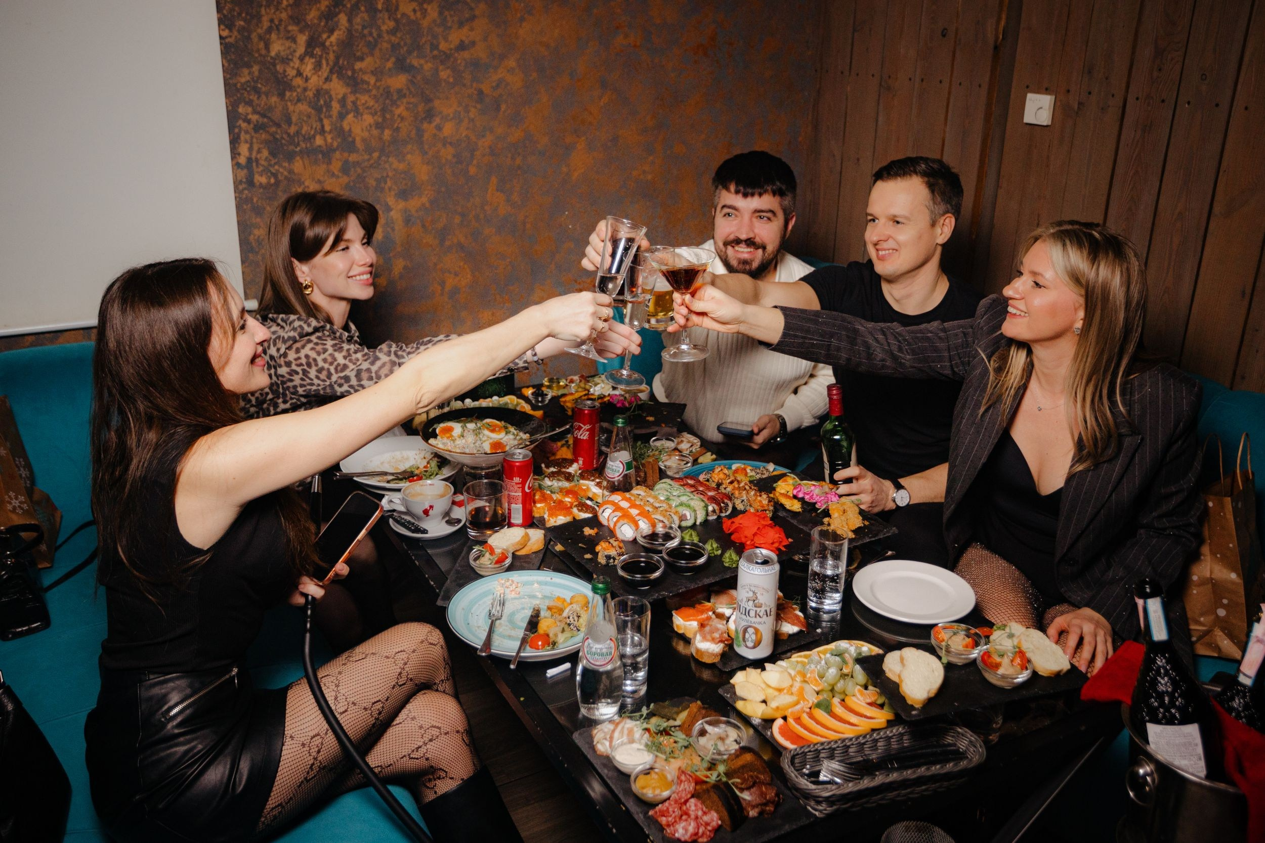 New Year 2026. Мята Спортивная — Кальянная, караоке, бар в Минске