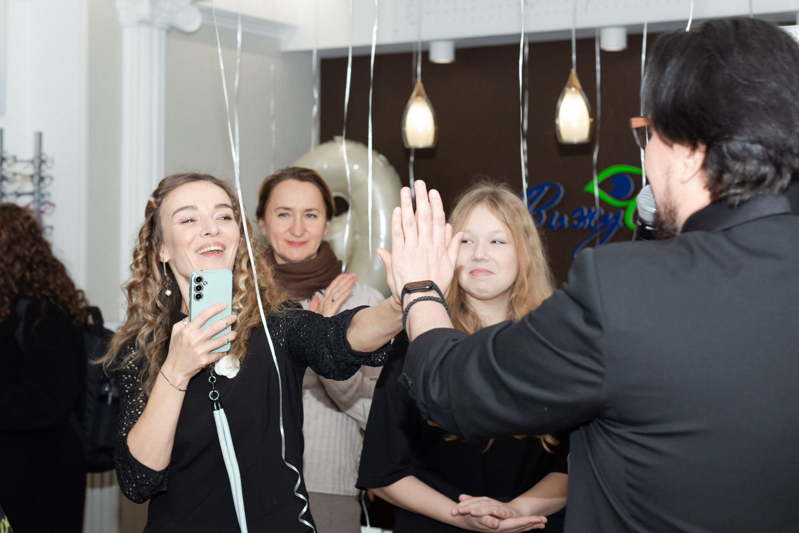 День рождения оптики «Вижу мир». Ирина Квасова | Фотограф в стиле VOGUE | Тюмень