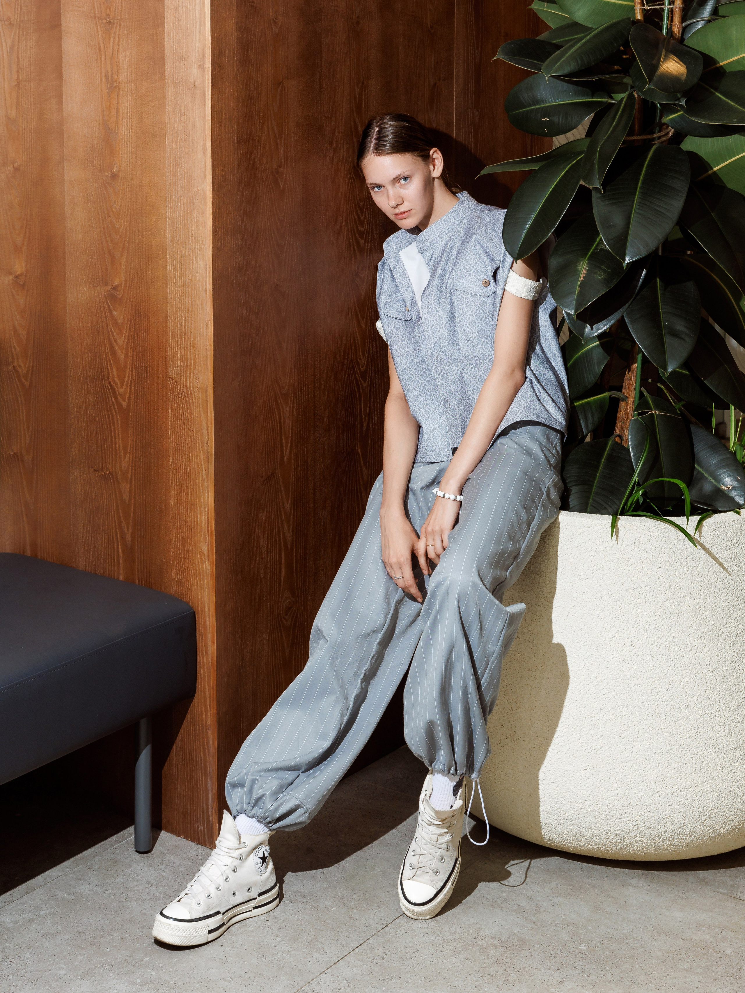 TONY CLOU. Съёмка в кофейне. Фотограф Виталий Хайлов, Екатеринбург