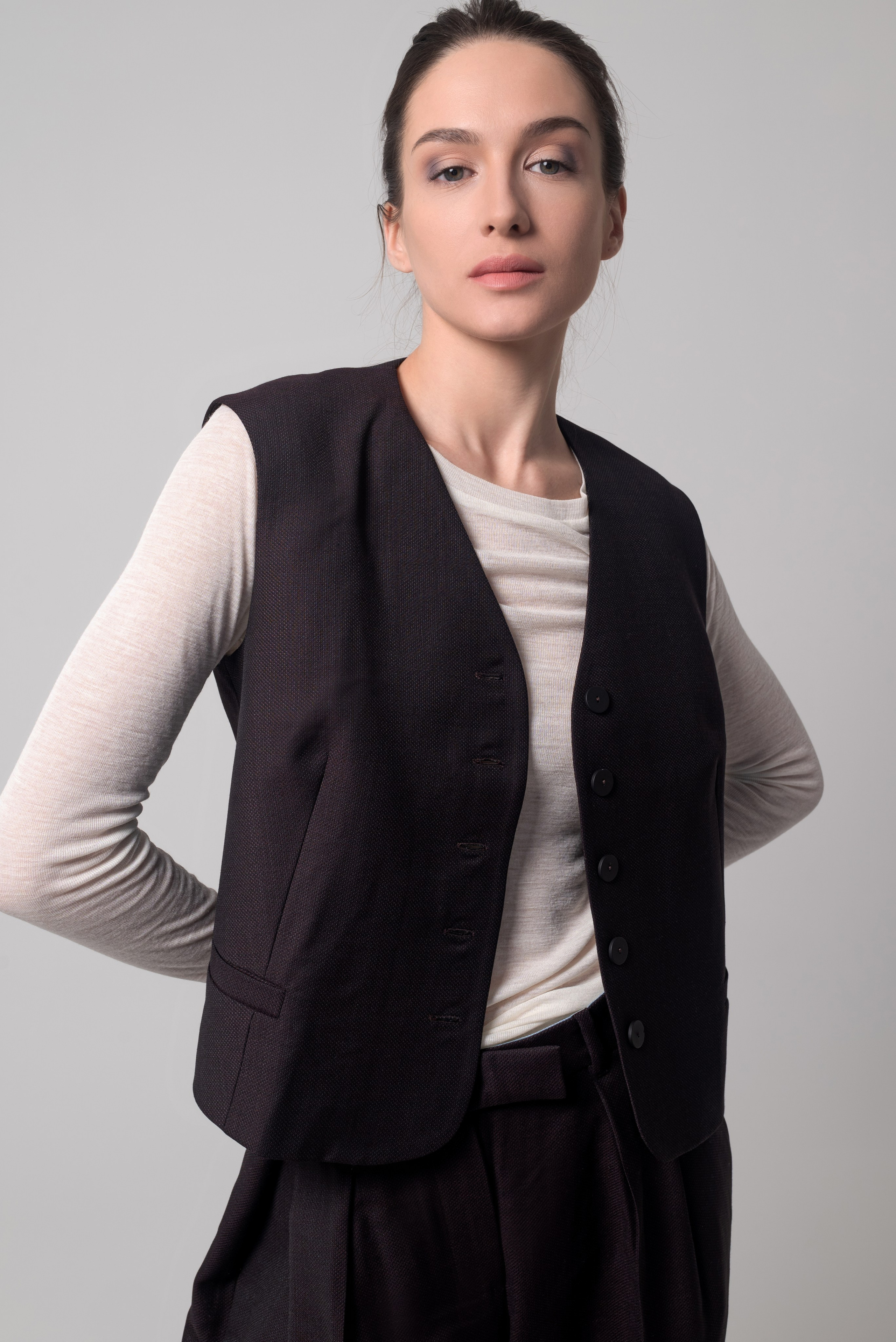 ModFled (каталог). Фотограф Москва Виктория Вишневская актерское / модельное портфолио