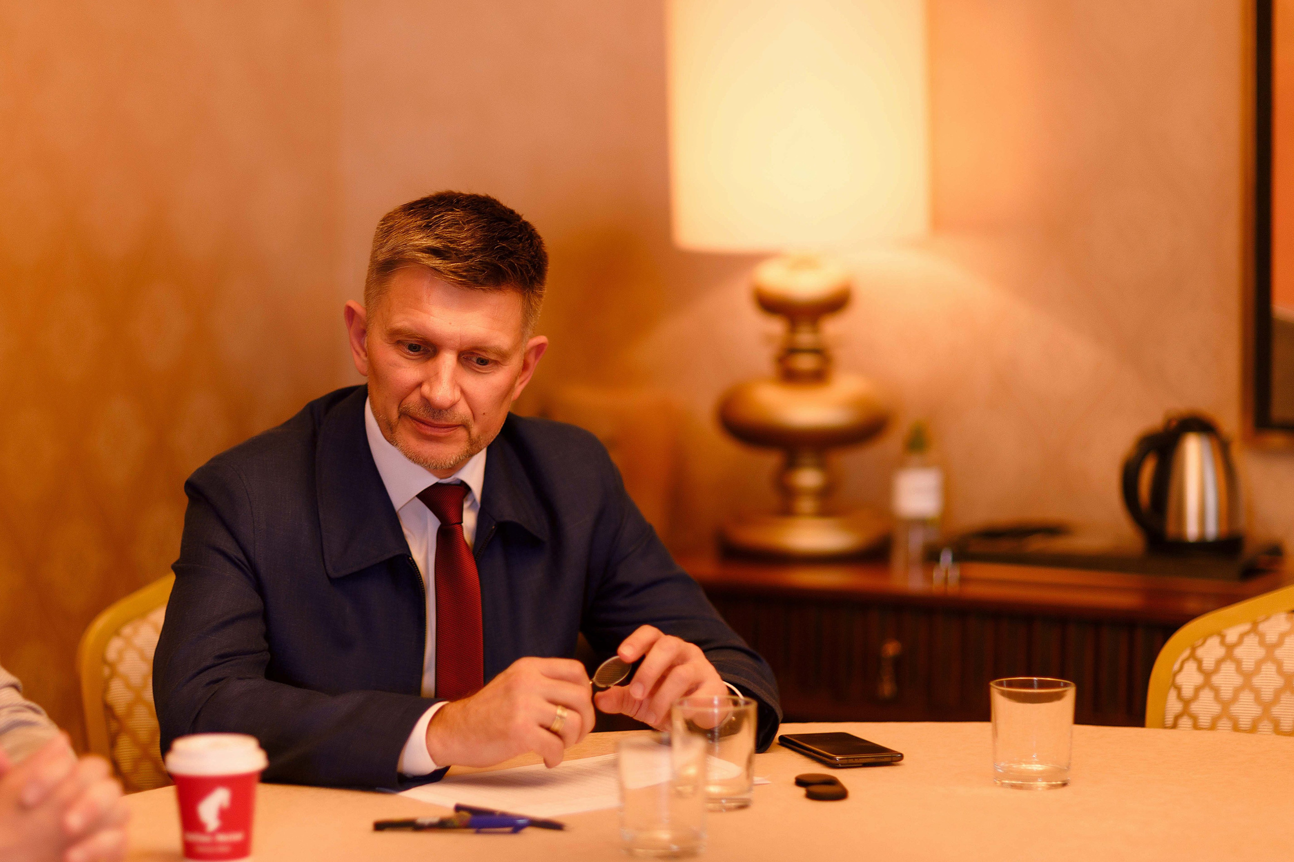 Лучший водитель троллейбуса России — 2024. Портретный и репортажный фотограф в Чебоксарах Андриян Чаркин